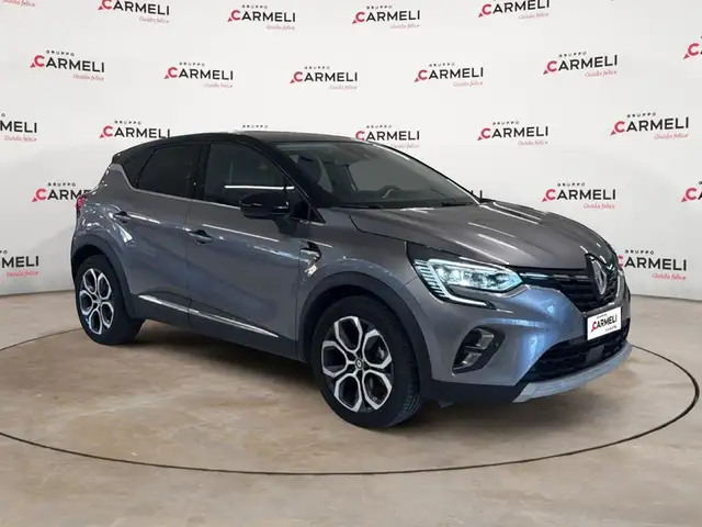 Renault Captur view 5
