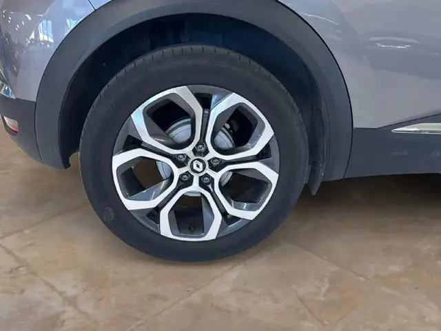 Renault Captur view 6