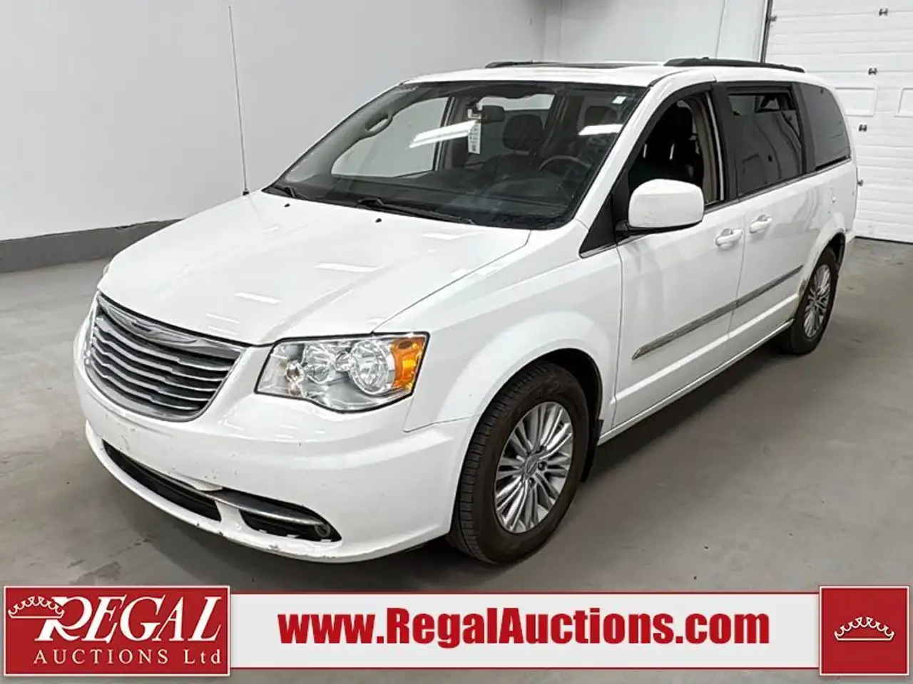 2015 Chrysler Town & Country