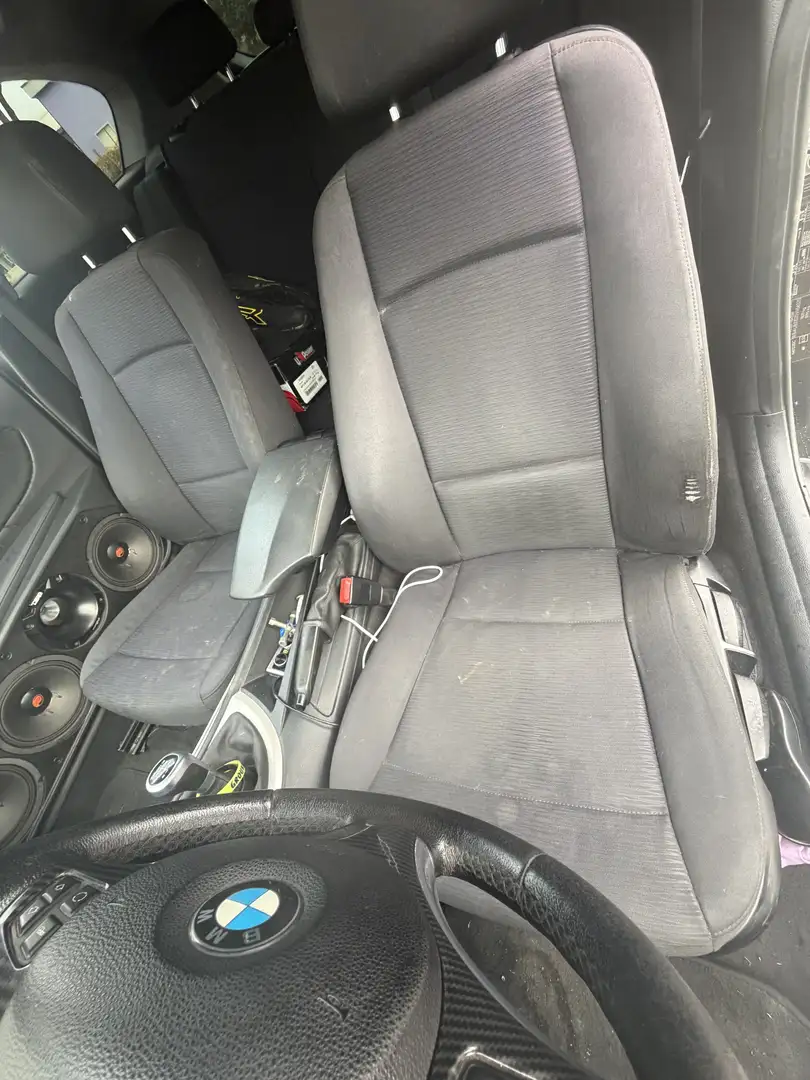 BMW 118 118d 3p 2.0 Futura 143cv dpf - 1