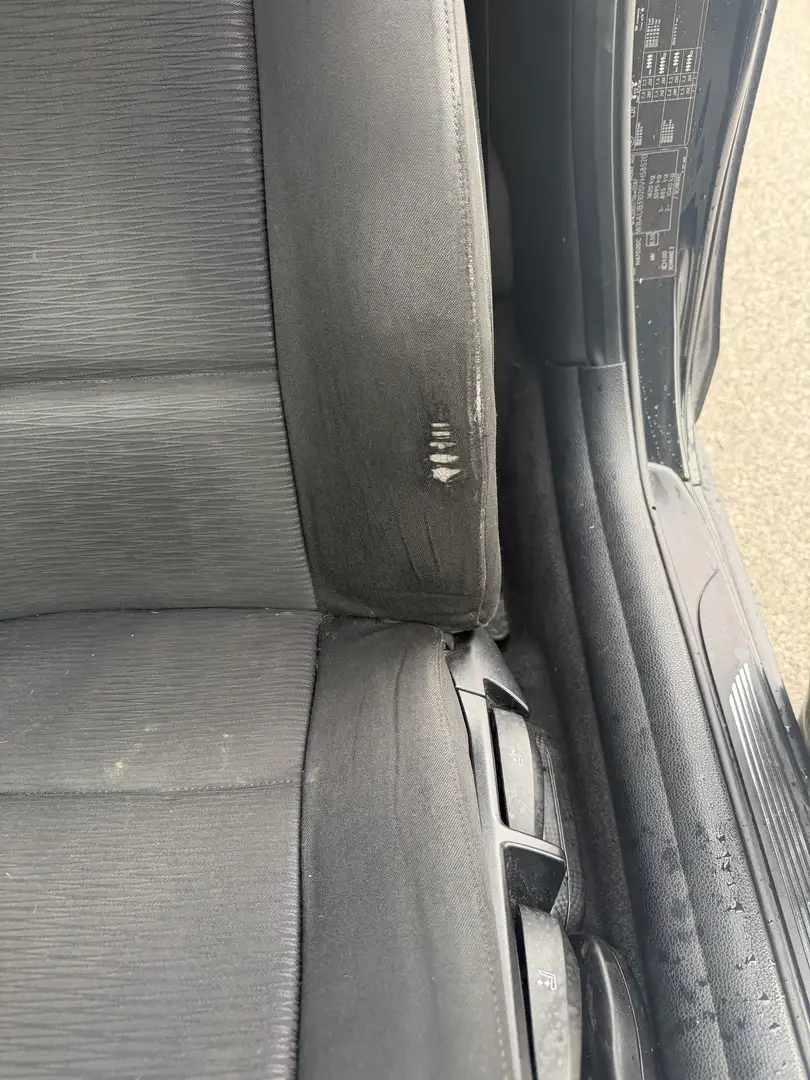 BMW 118 118d 3p 2.0 Futura 143cv dpf - 2