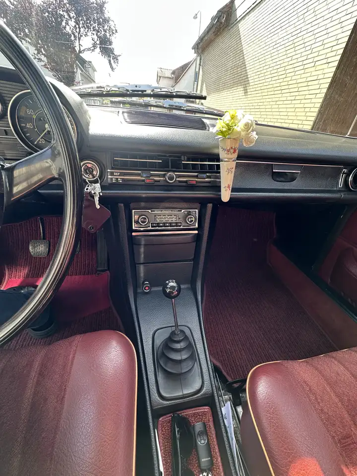 Mercedes-Benz 220 Strich 8, foto 11