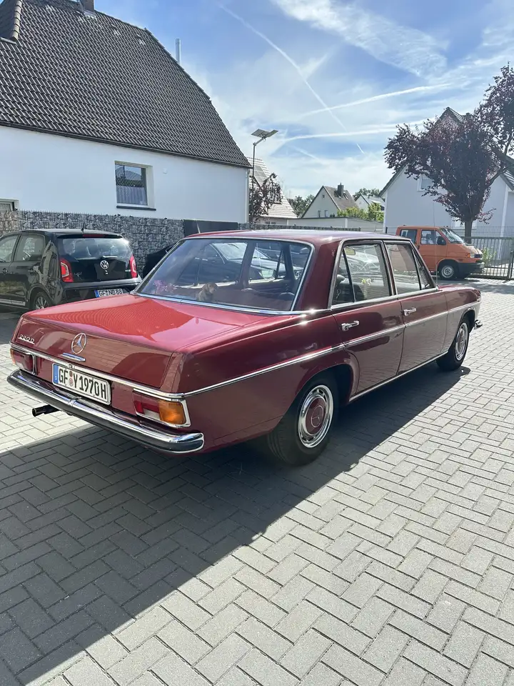 Mercedes-Benz 220 Strich 8, foto 6