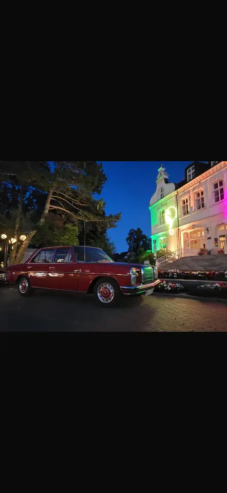 Mercedes-Benz 220 Strich 8, foto 3