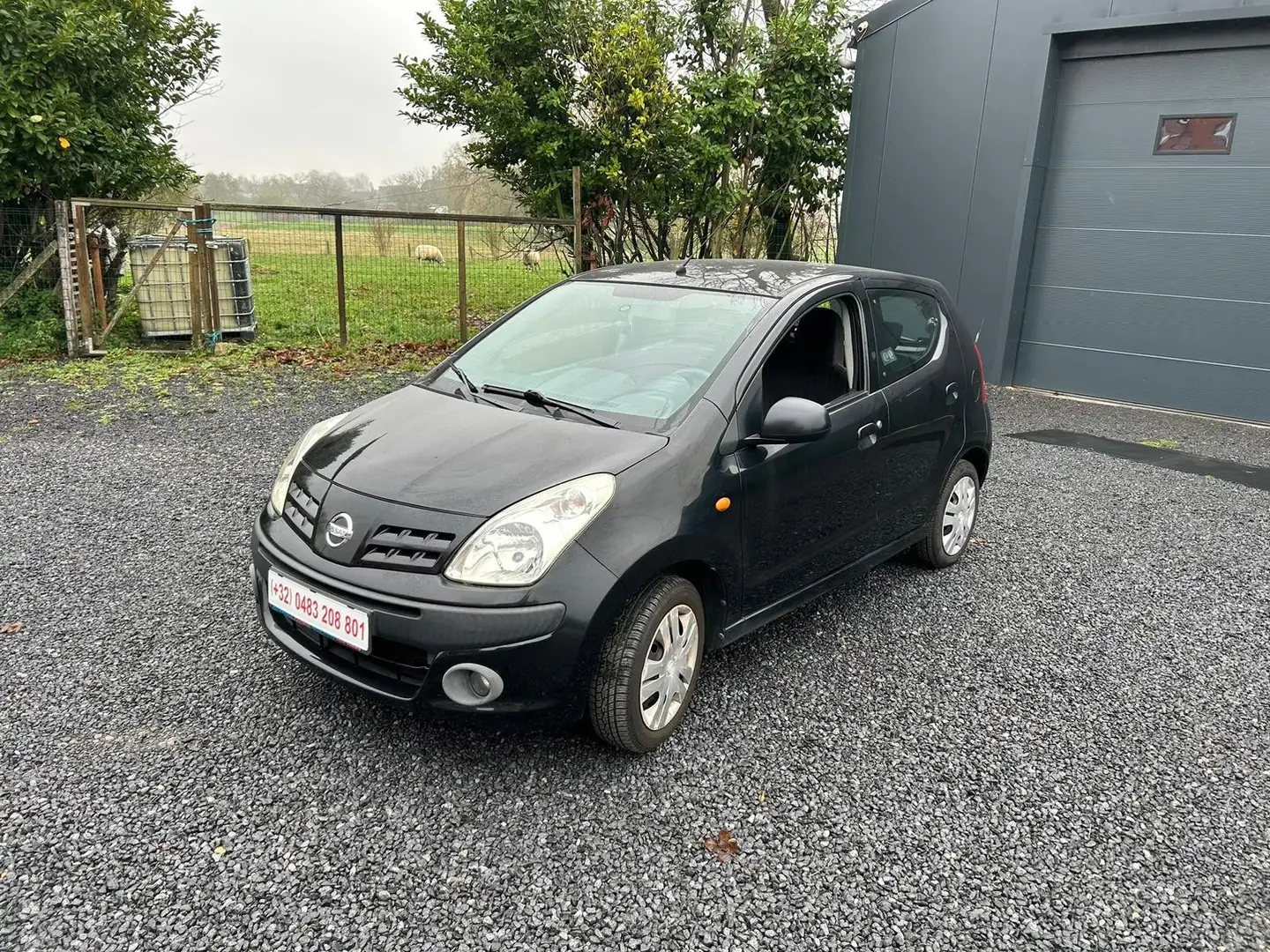 Nissan Pixo 1.0 essence 2011 Euro5 AIRCO 129000km FEUILLE ROSE Noir - 1