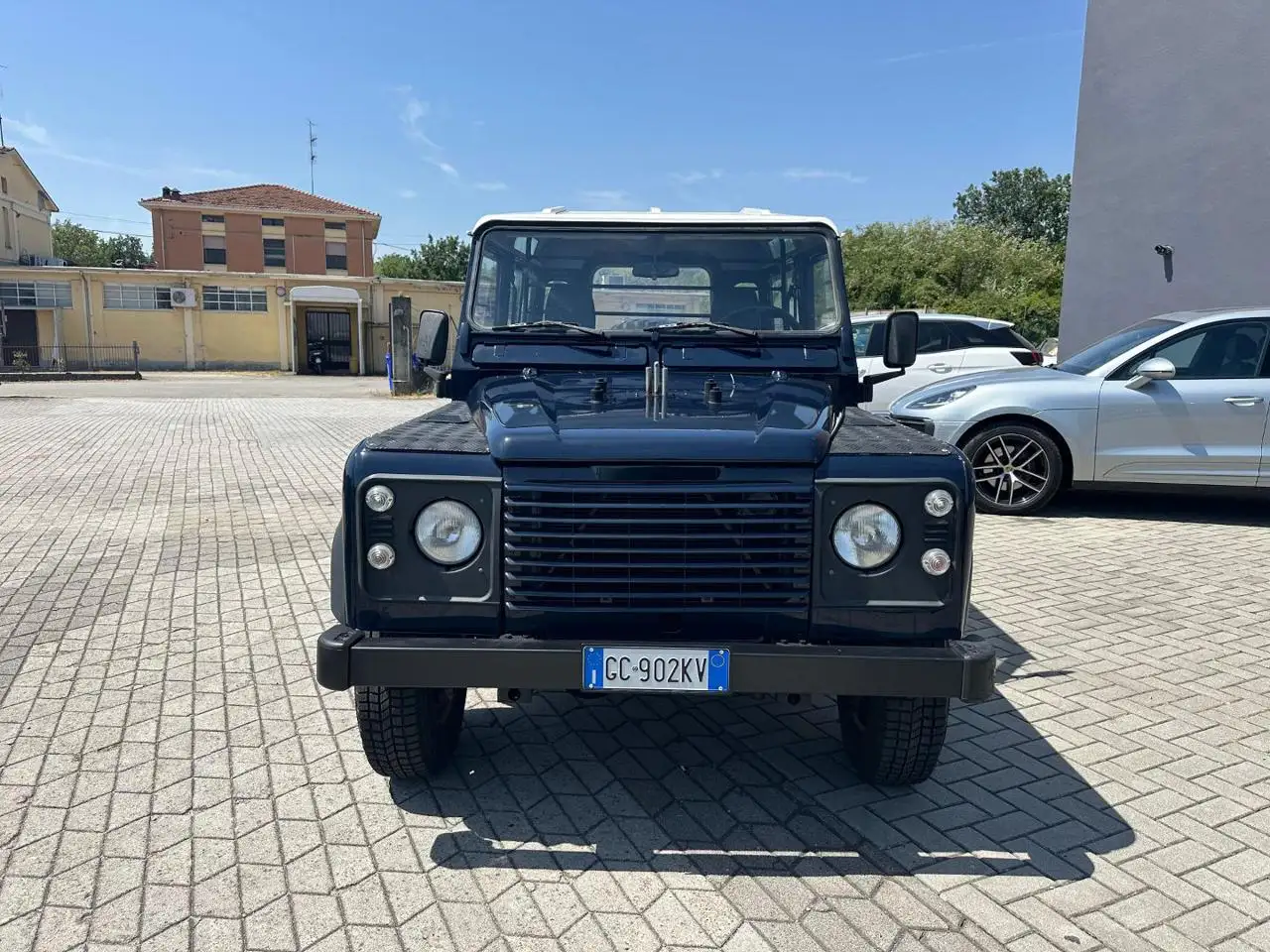 Land Rover Defender 90 diesel Hard-top, foto 2