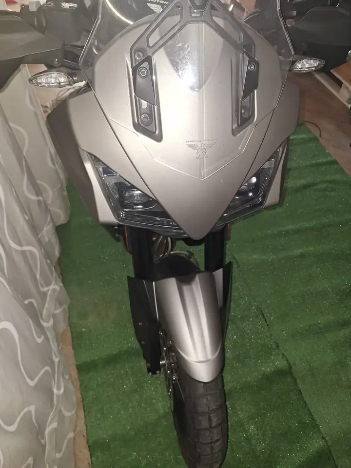 Moto Morini X-Cape