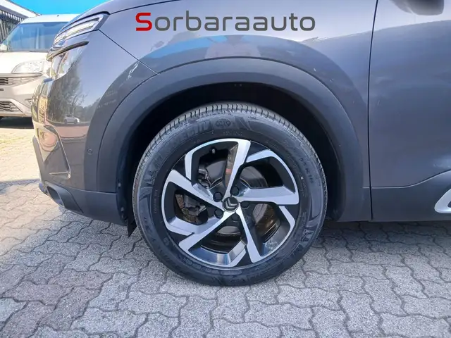 Citroen C5 Aircross view 8