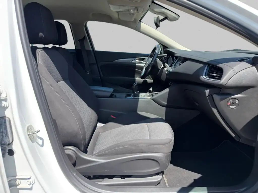 Opel Insignia Grand Sport | PDC | ACC | Spurass | LED Bild 14