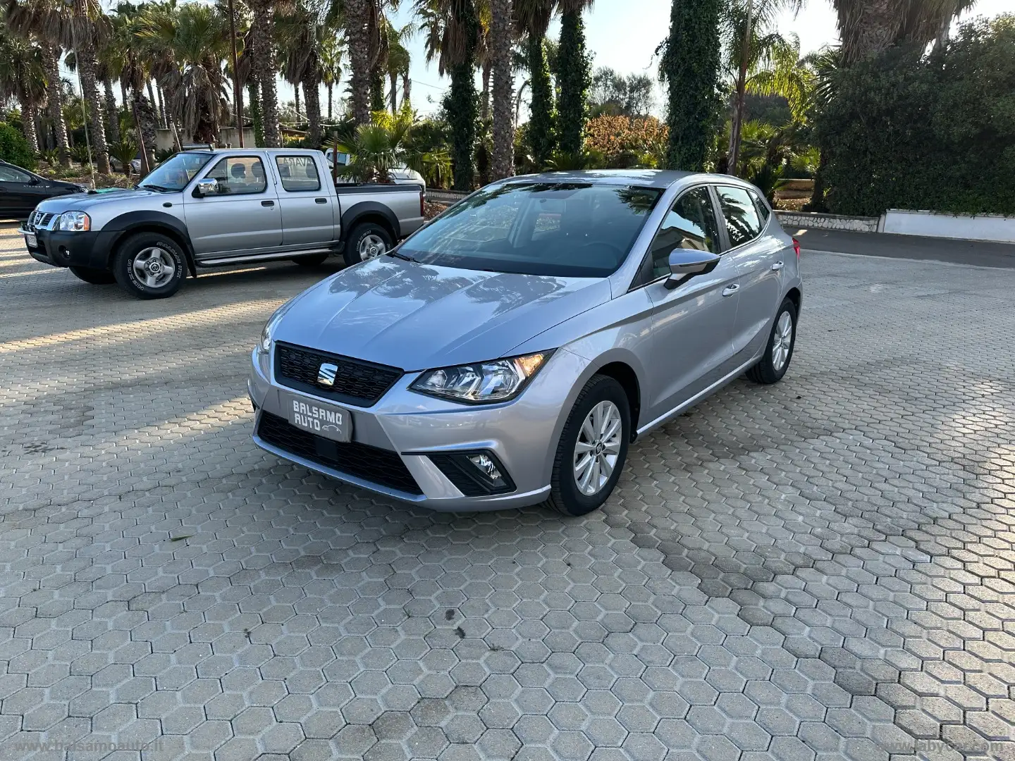 SEAT Ibiza 1.0 MPI 5p. Style Plateado - 1