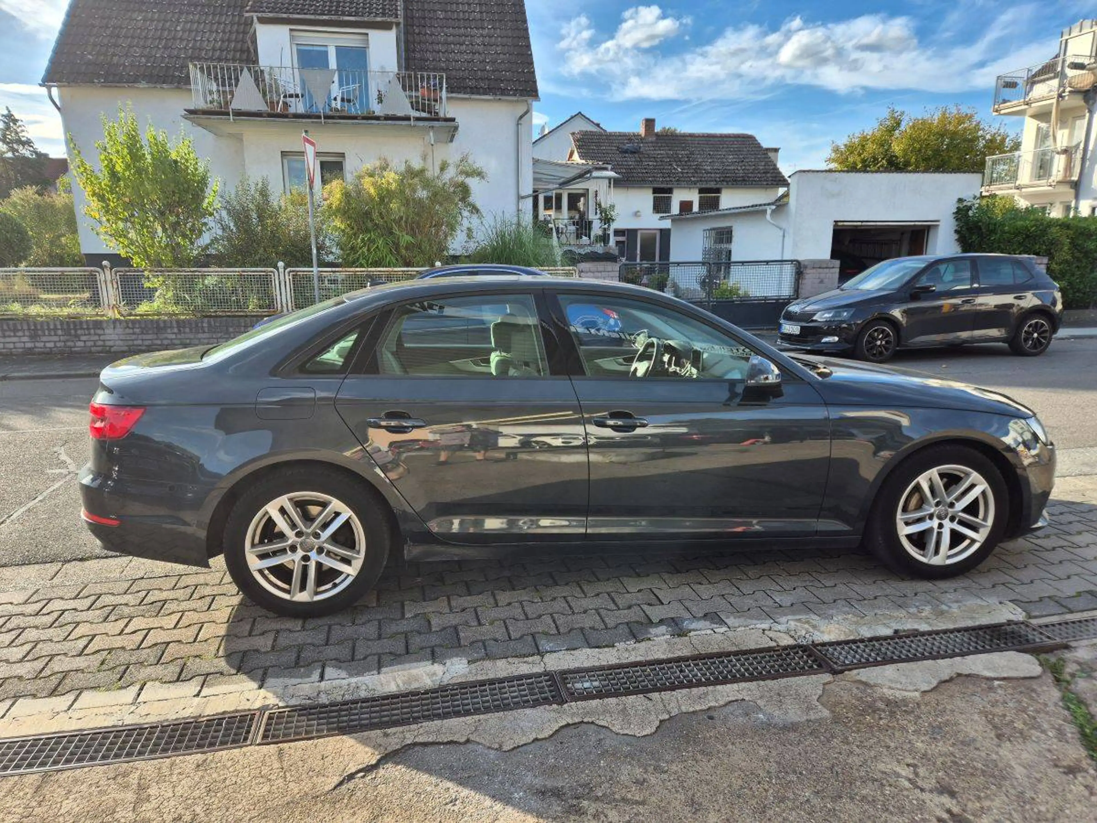 Audi A4 A4 Diesel 2.0 TDI S tronic — photo 3