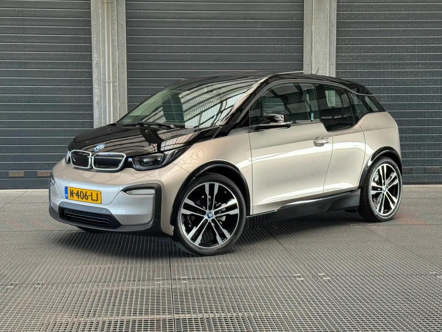 BMW i3 i3 Business 120Ah 42kWh | full options | BTW Beige - 1