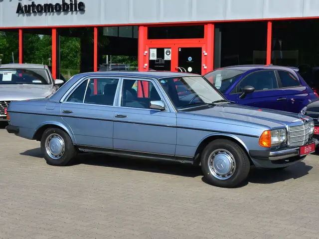 Mercedes-Benz 280 280E W123
