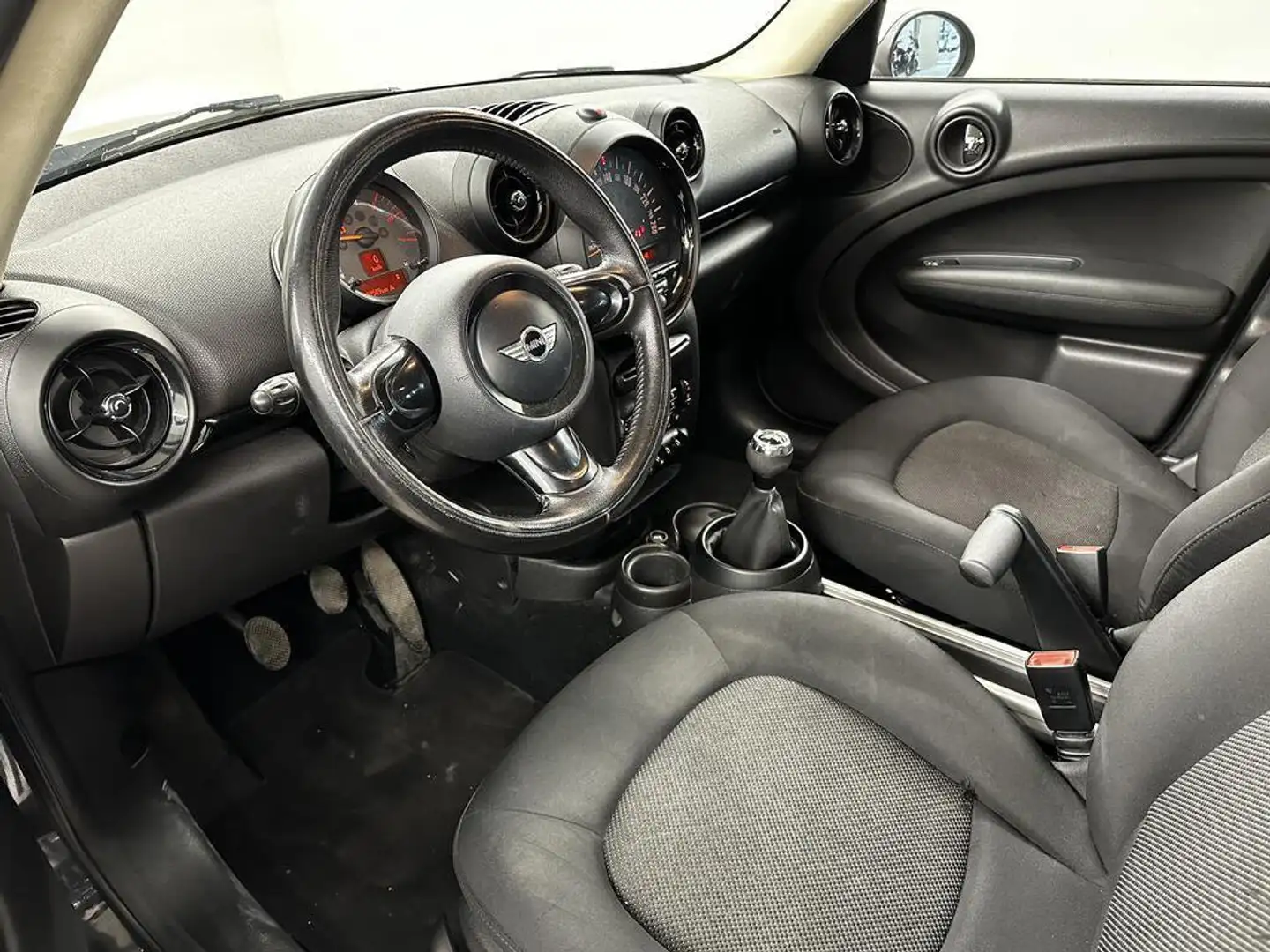 MINI Cooper D Countryman Cooper D 1.6 Cooper D Business Noir - 2