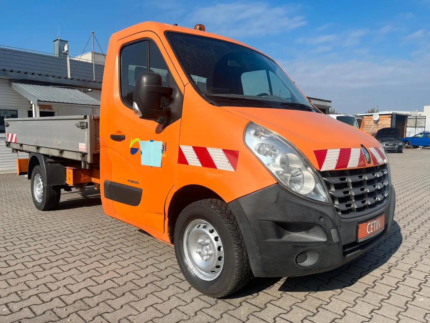 Renault Master III Pritsche/Fahrgest. L2H1 3,5t Orange - 1