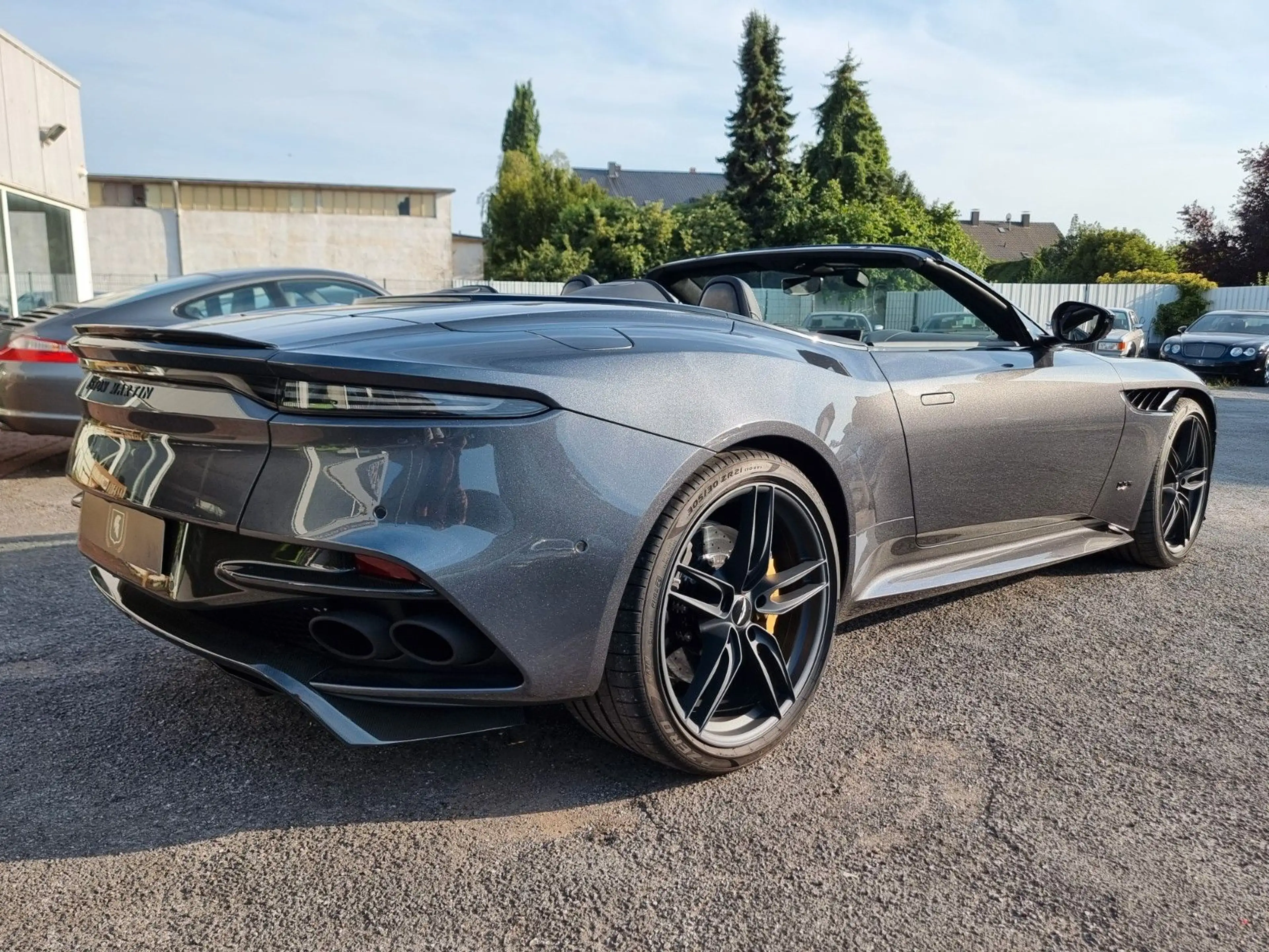 Aston Martin DBS 5.2 V12 Volante/Werksgarantie 09/27/1A — photo 8