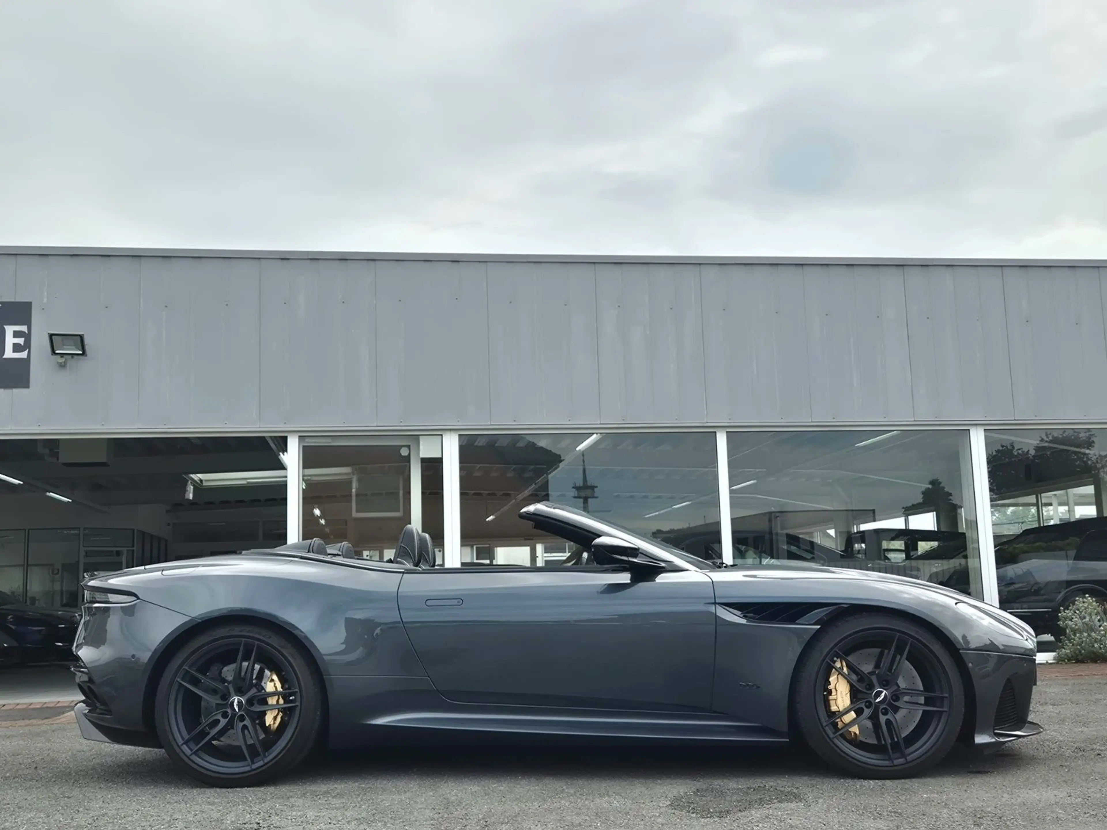 Aston Martin DBS 5.2 V12 Volante/Werksgarantie 09/27/1A — photo 13