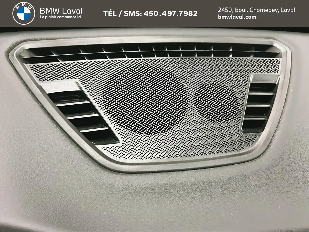BMW X1 снимка BMW X1