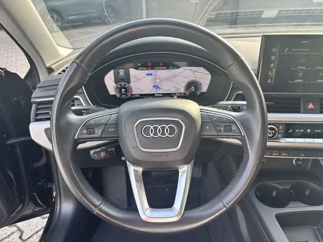 Audi A4 view 15