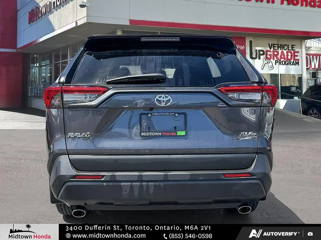 Toyota RAV 4 снимка Toyota RAV 4