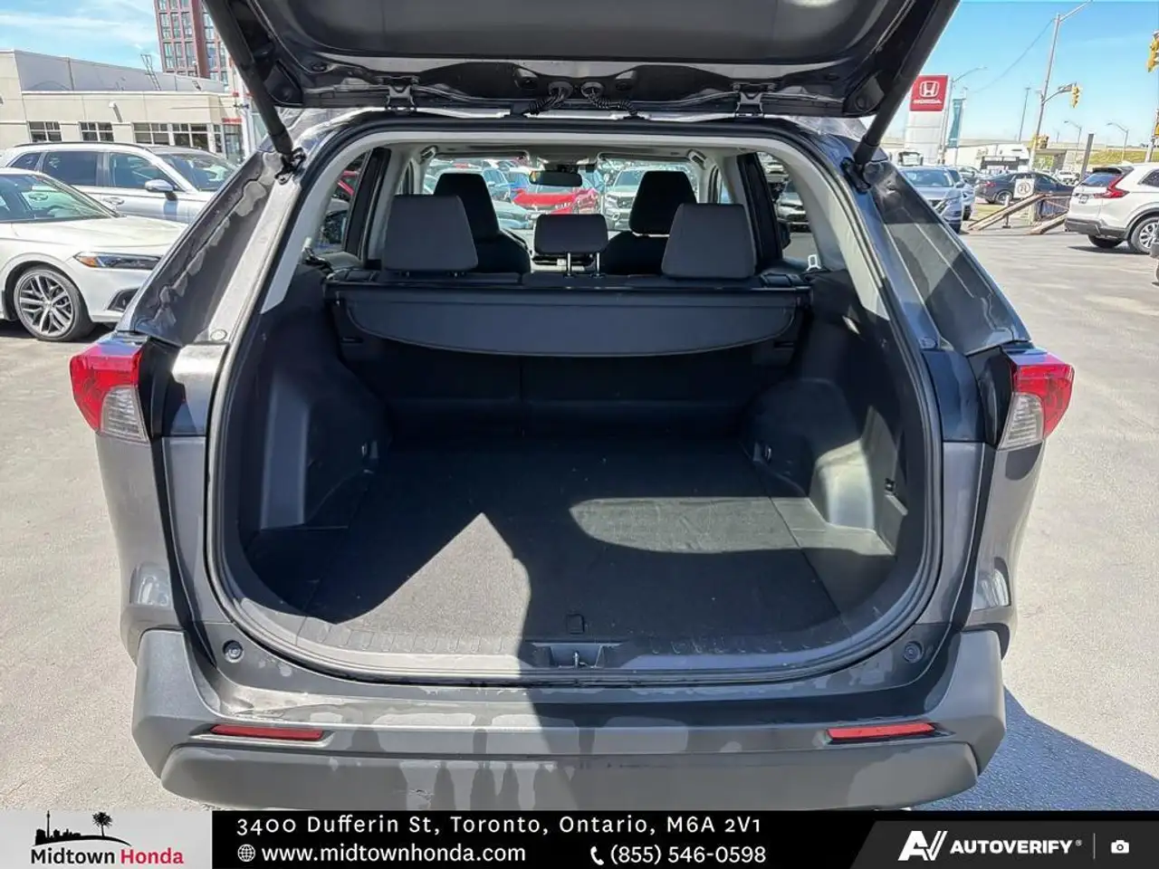 Toyota RAV 4 снимка Toyota RAV 4