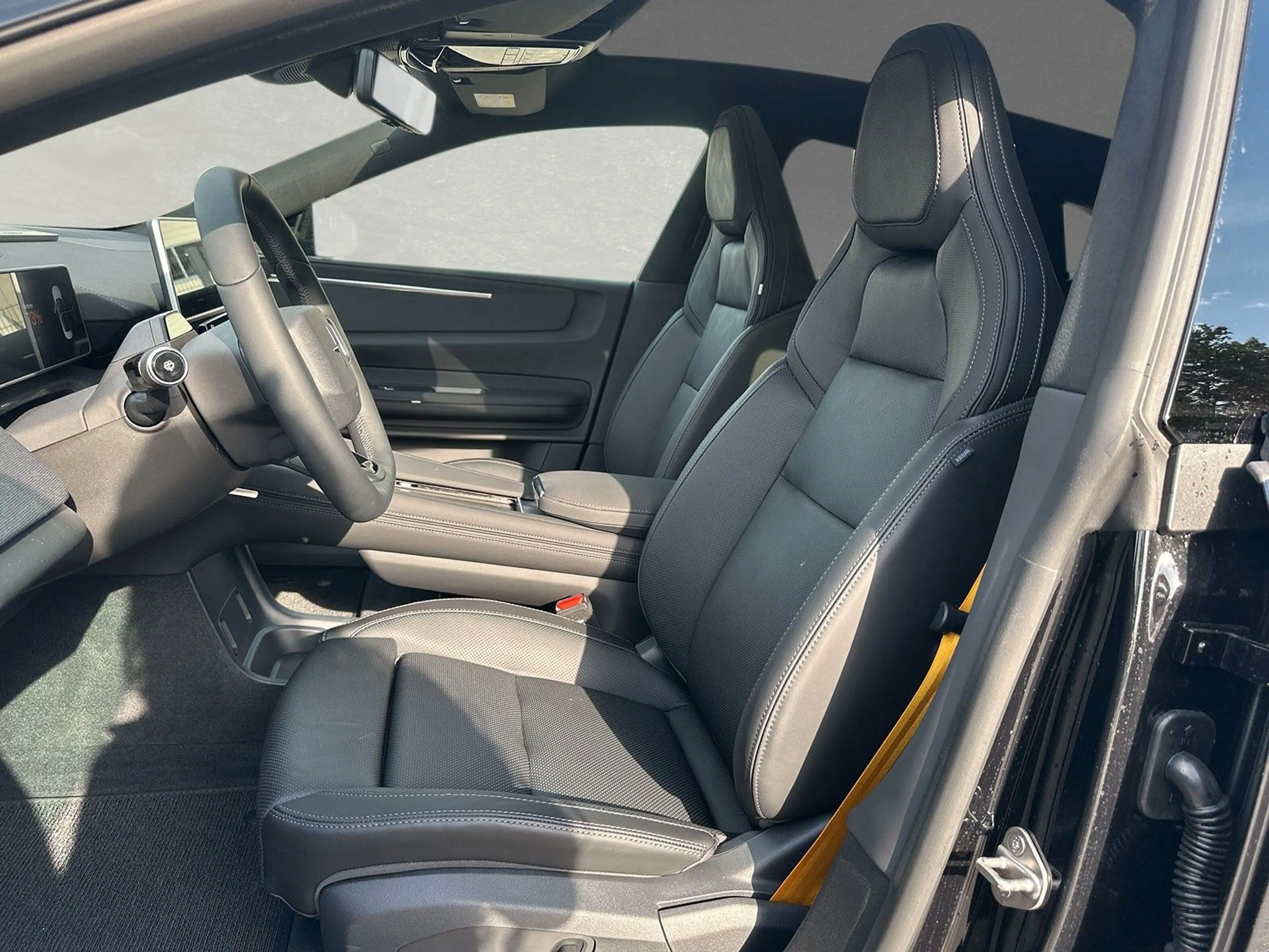 Polestar 4 Polestar 4 LRDM MJ 26 Prime Performance — photo 3