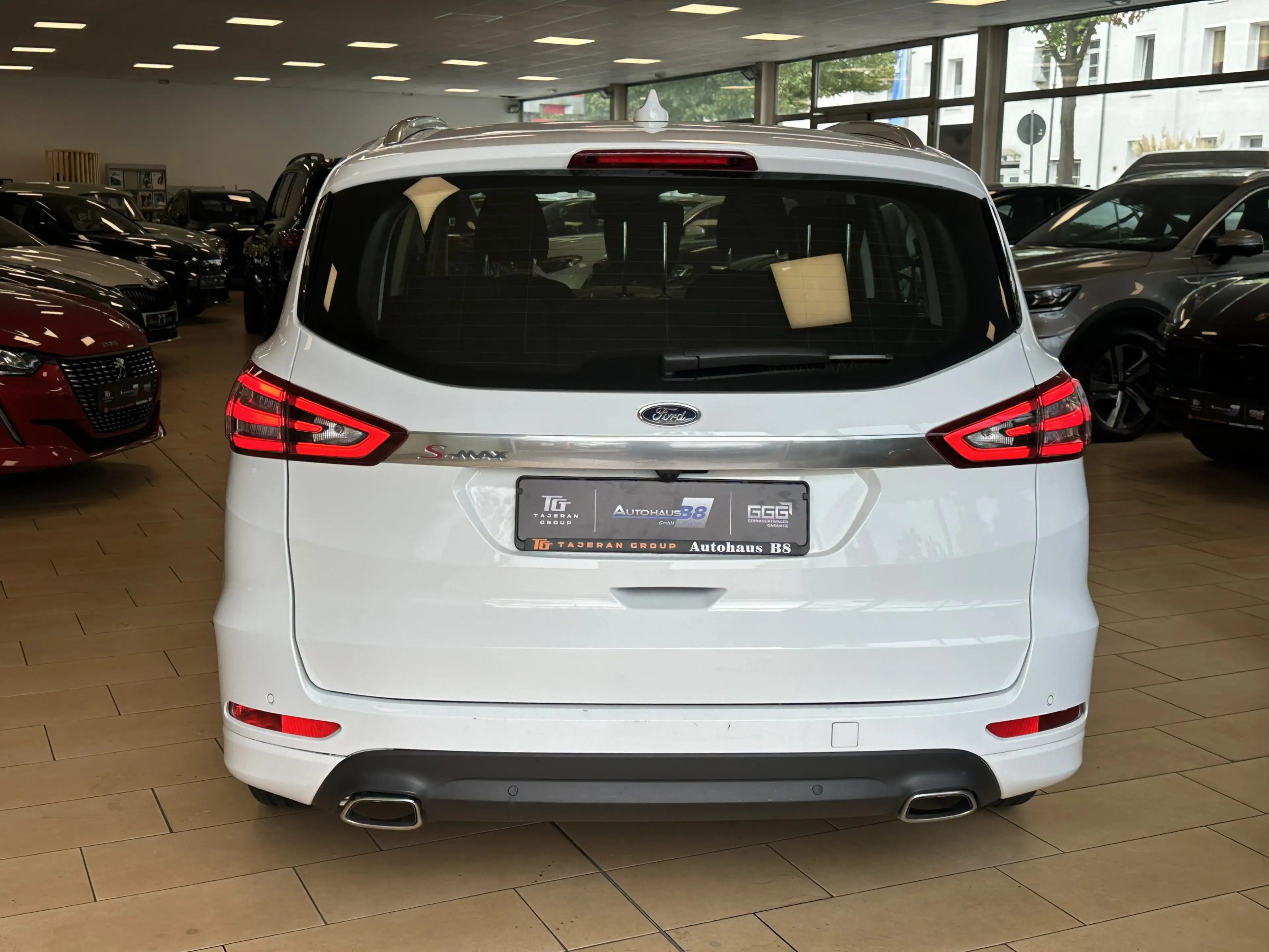 Ford S-Max Titanium*Navi*LED*CAM*SHZ*Tempomat*1.hand — photo 4
