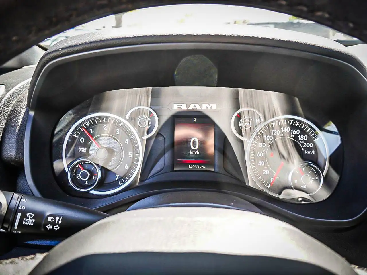 RAM 1500 снимка RAM 1500