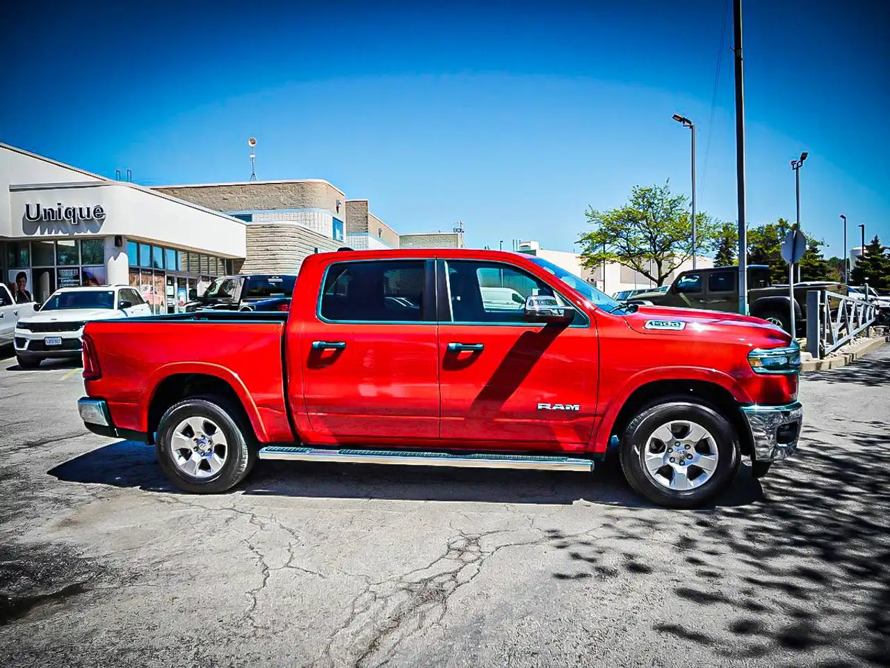 RAM 1500 снимка RAM 1500