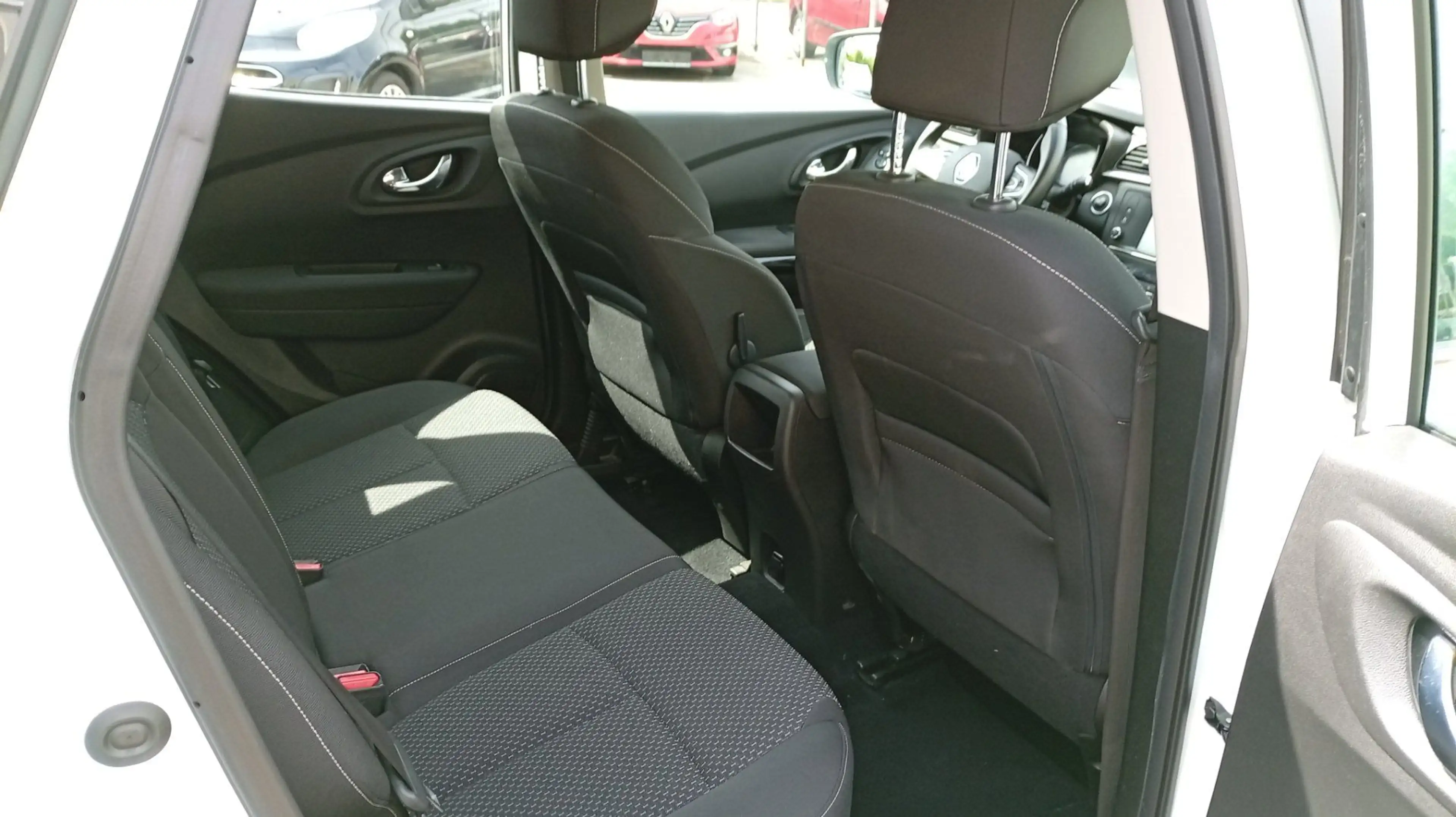 Renault Kadjar Comfort — photo 8