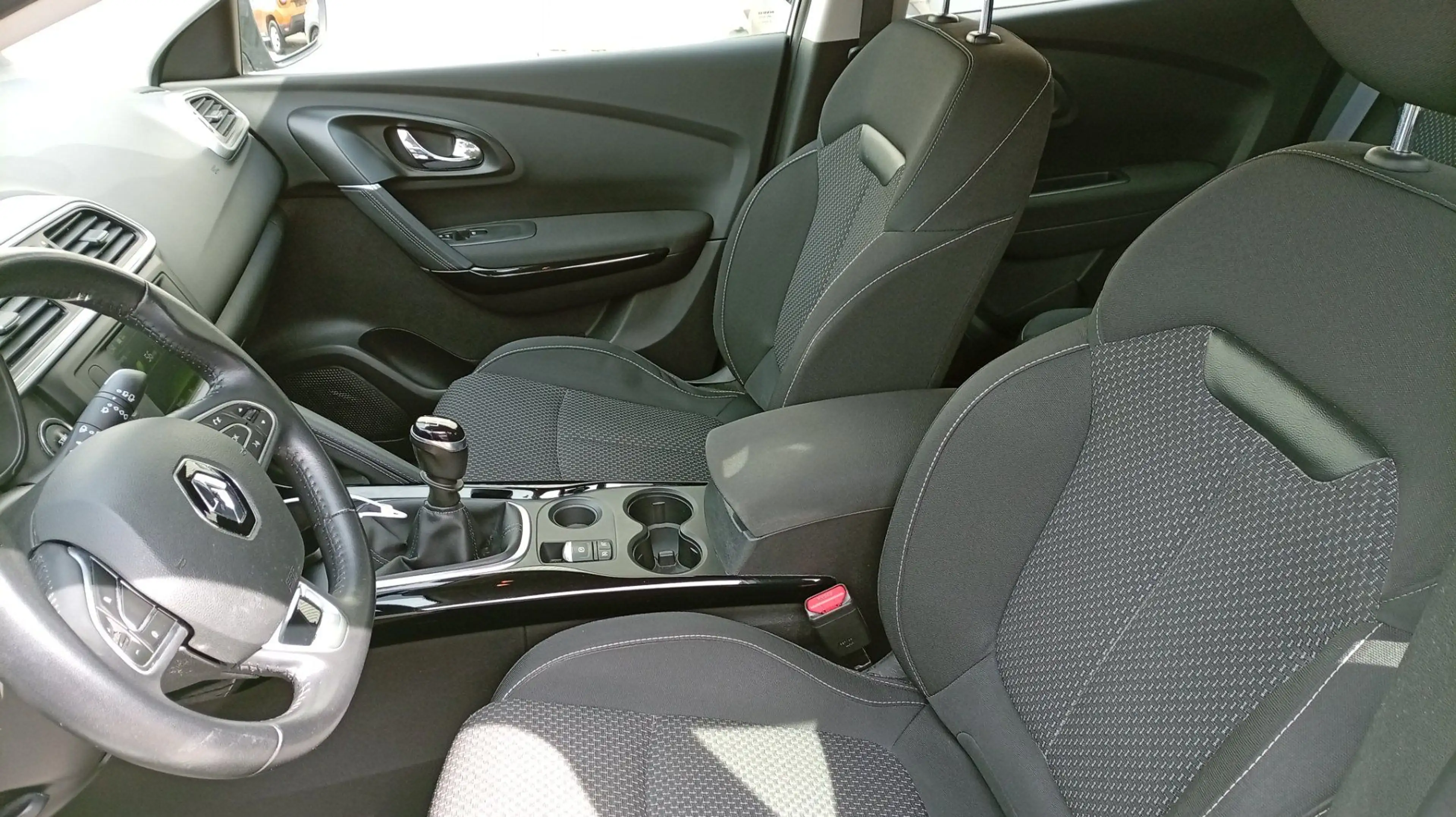 Renault Kadjar Comfort — photo 14