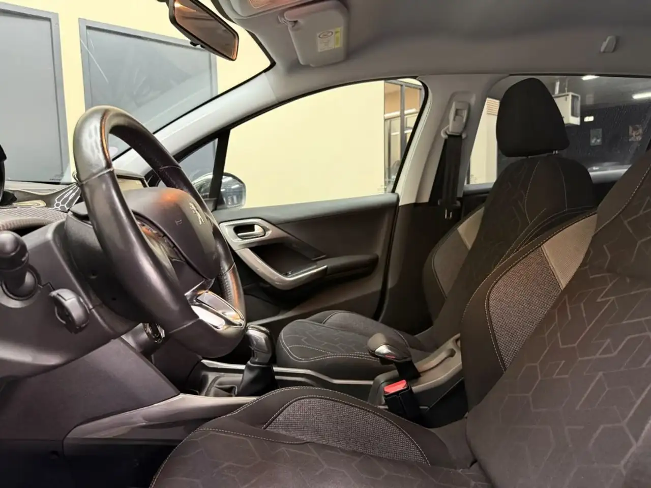 Peugeot 2008 2008 — photo 13