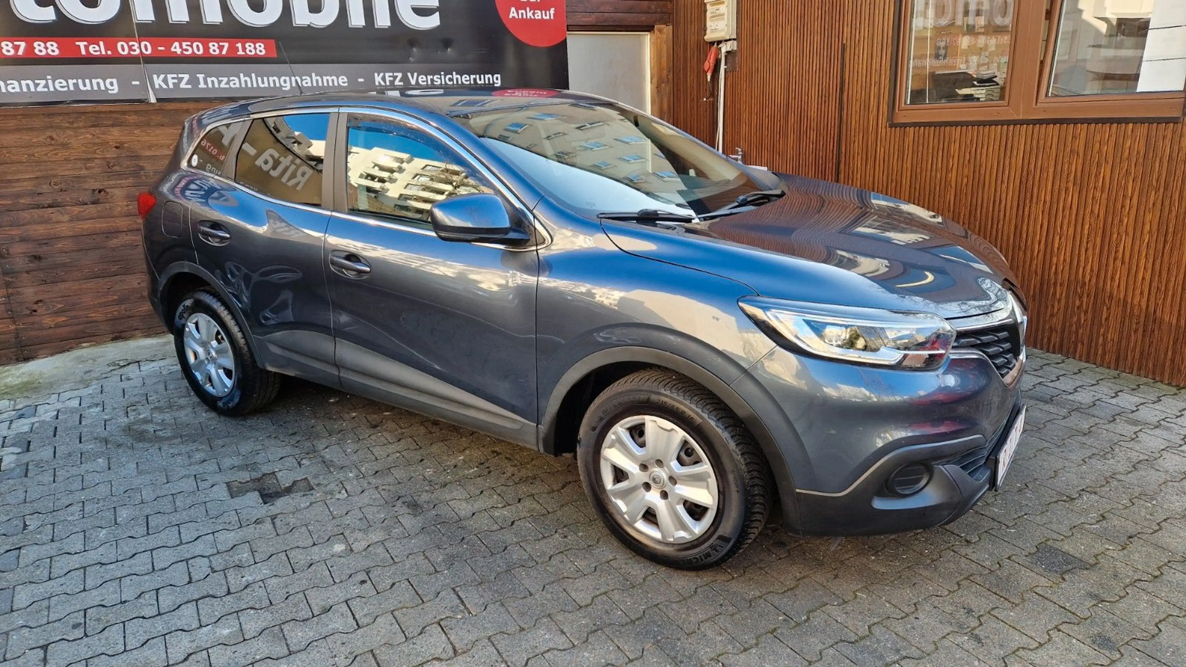 Renault Kadjar Life, Tempomat, Start-Stop, Tüv Neu — photo 2