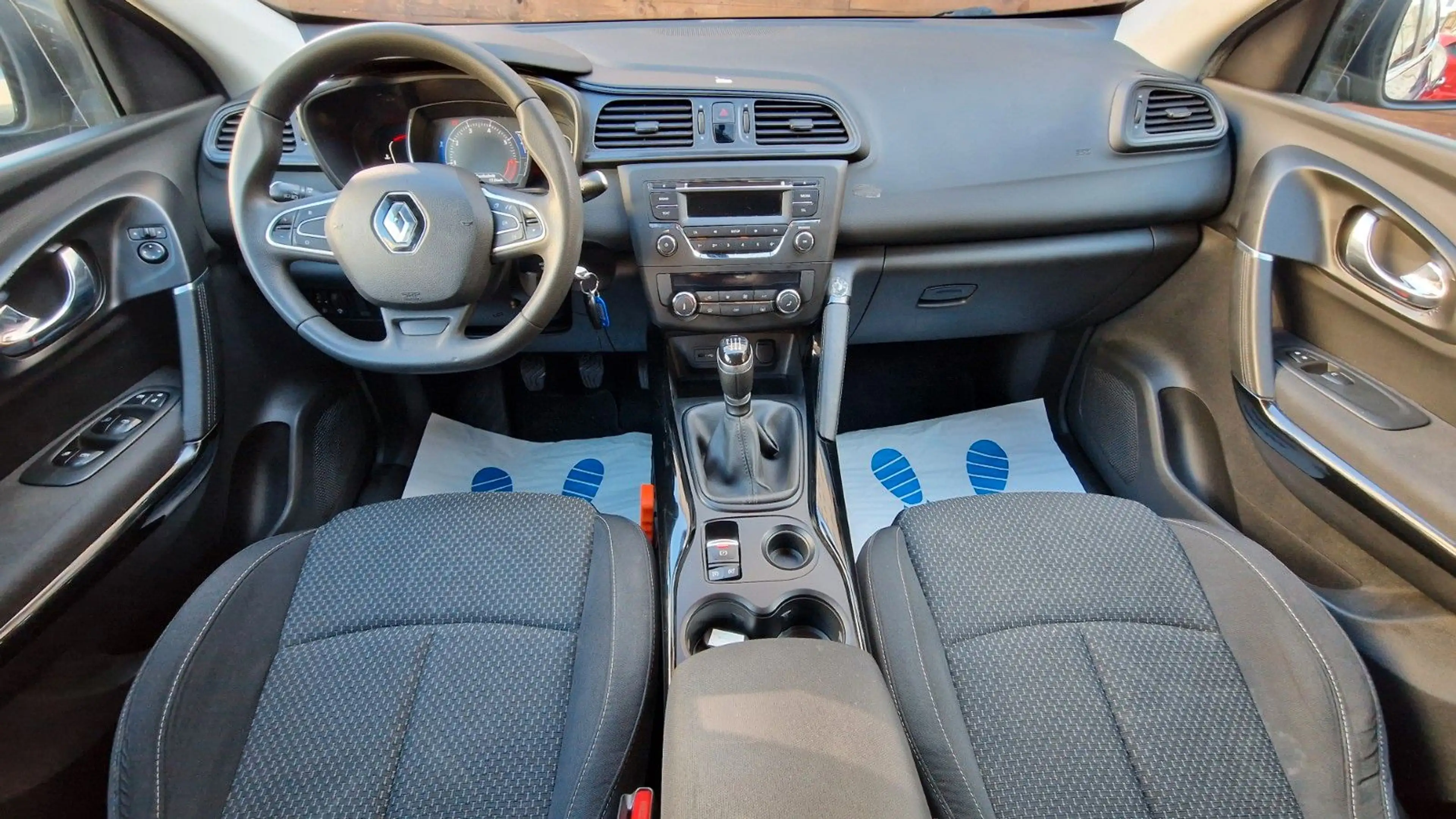 Renault Kadjar Life, Tempomat, Start-Stop, Tüv Neu — photo 13