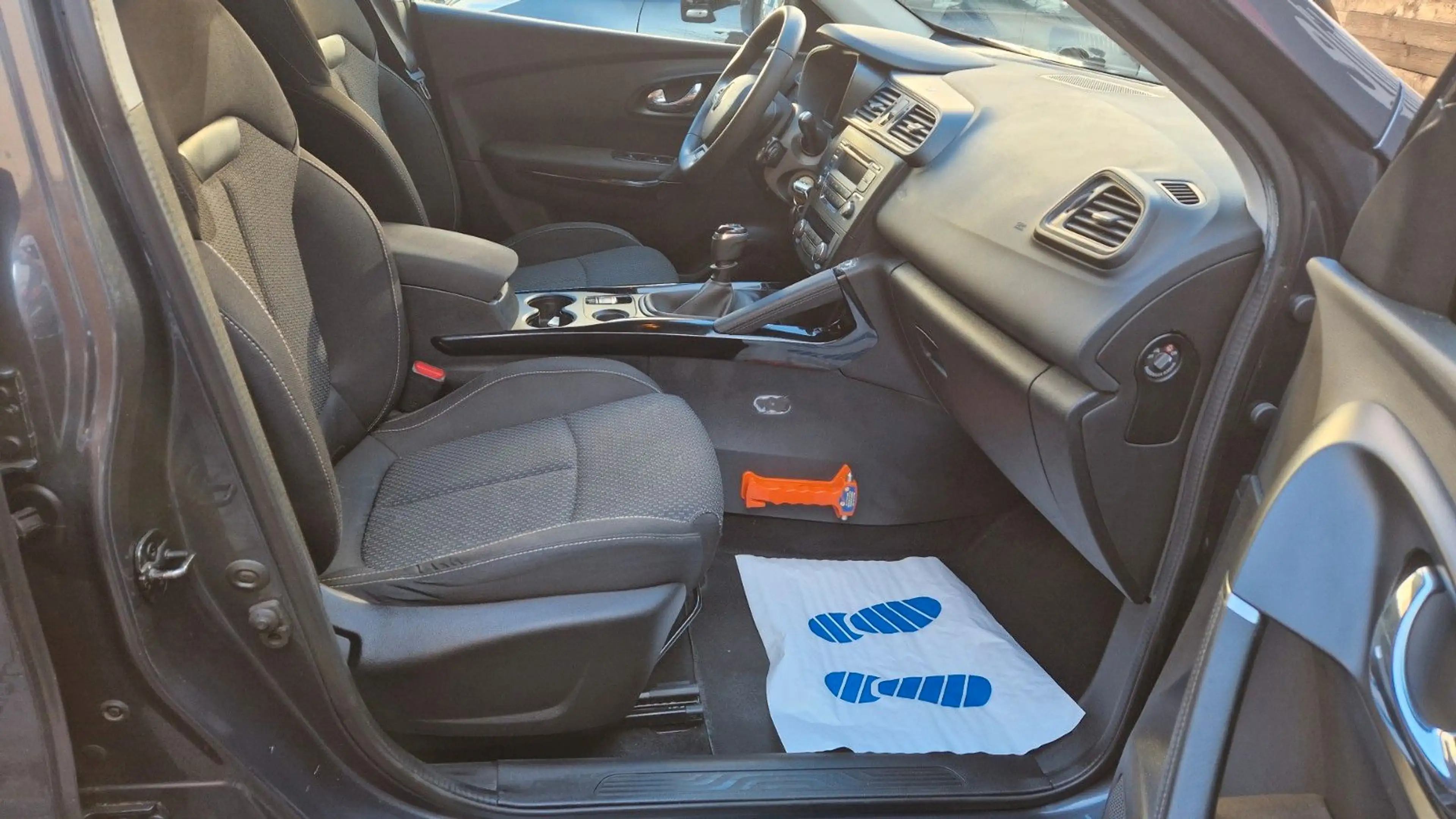 Renault Kadjar Life, Tempomat, Start-Stop, Tüv Neu — photo 9