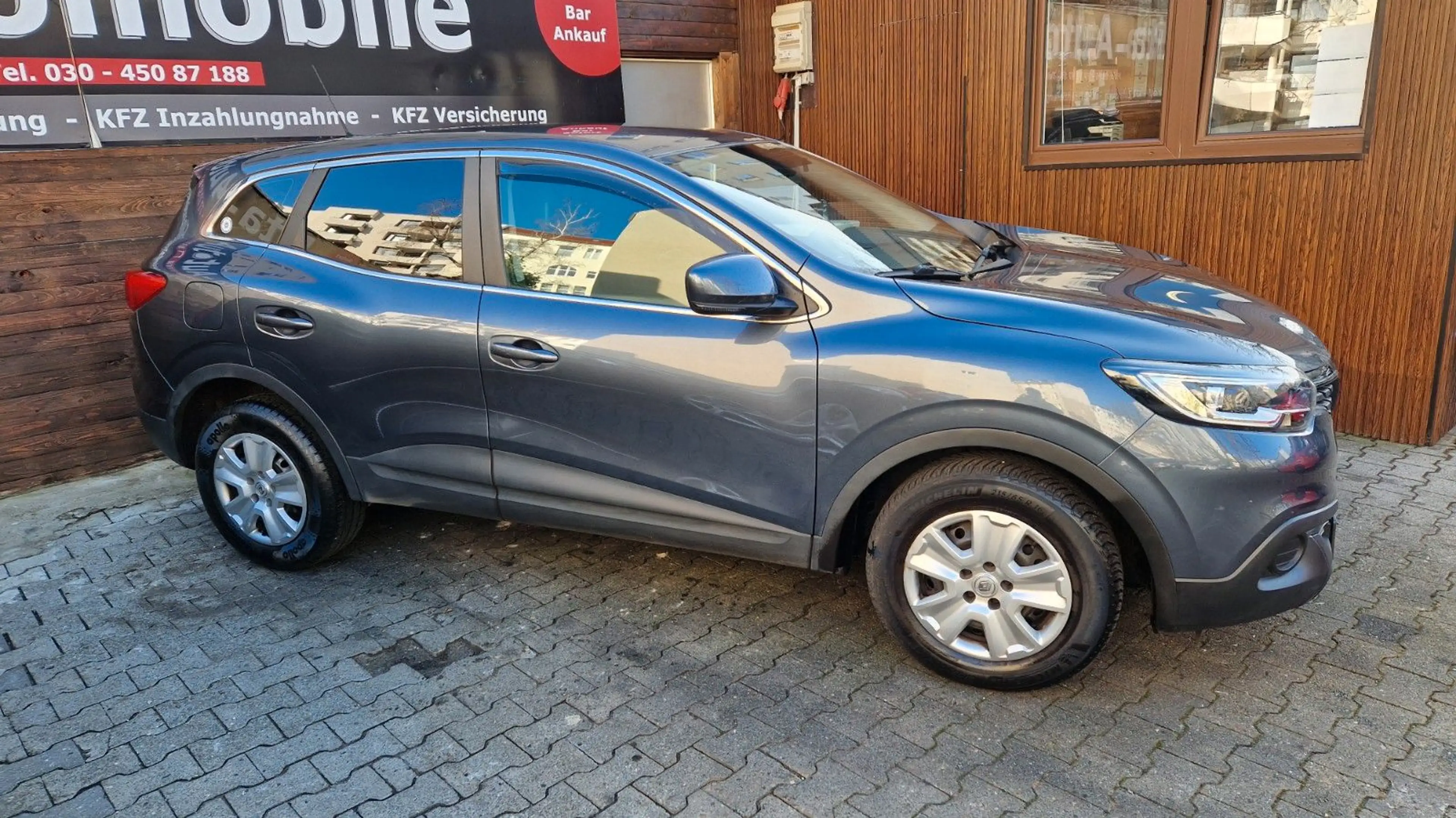 Renault Kadjar Life, Tempomat, Start-Stop, Tüv Neu — photo 3