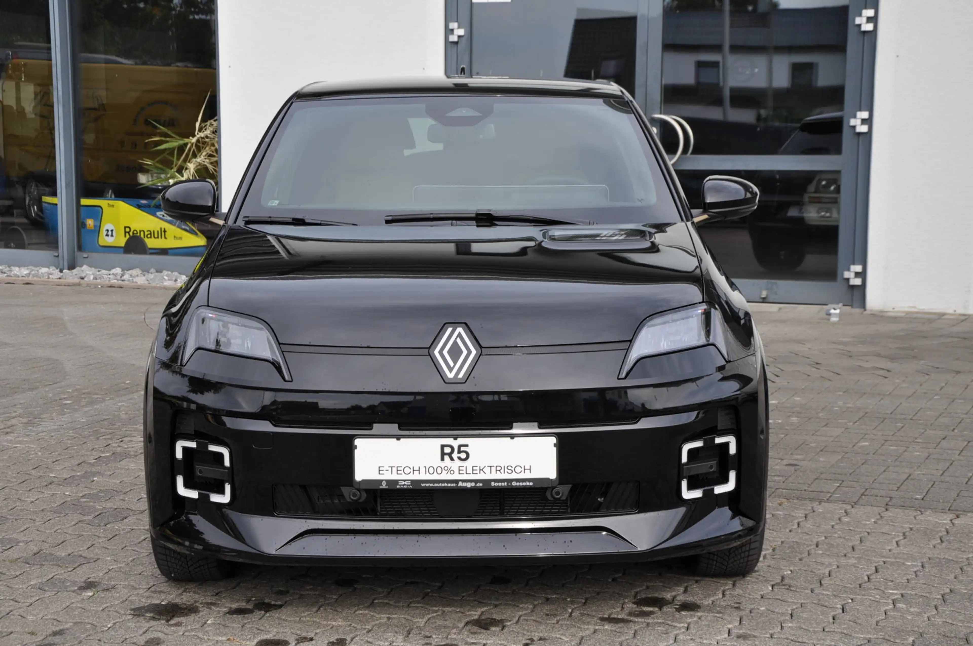 Renault R 5 Iconic Five 150 Comfort Range*Tempomat*Navi* — photo 3