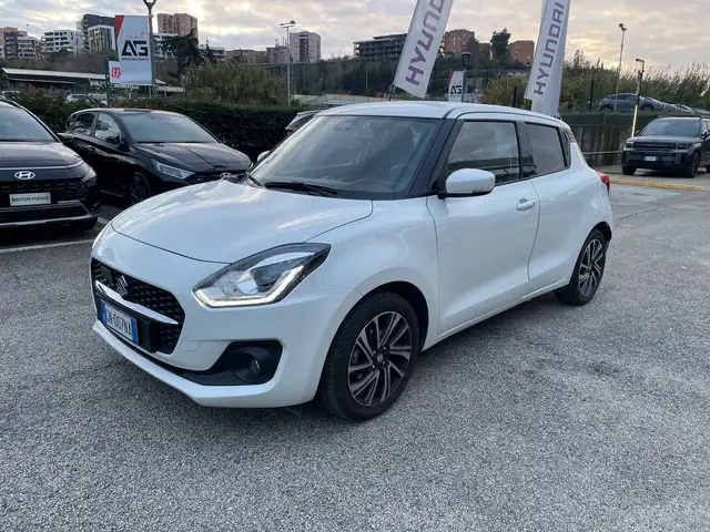 Suzuki Swift Swift 1.2 Hybrid Top