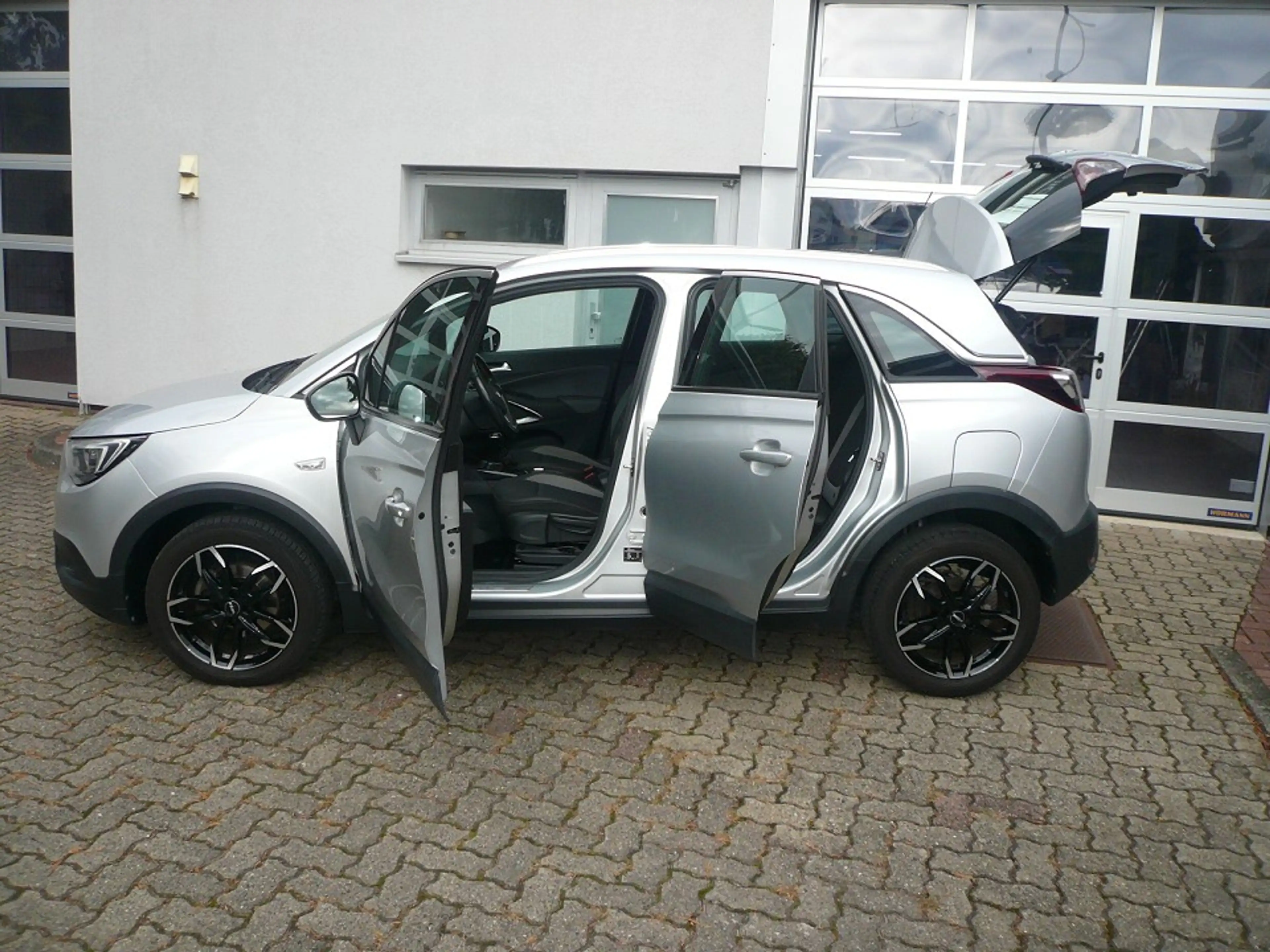 Opel Crossland X Innovation mit Panoramadach Crossland X Innovation — photo 8