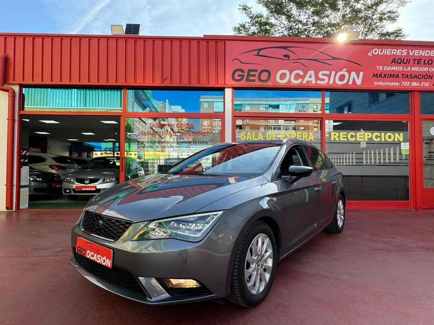 SEAT Leon ST 1.6TDI CR S&S Style Ecomotive 110 Argent - 1