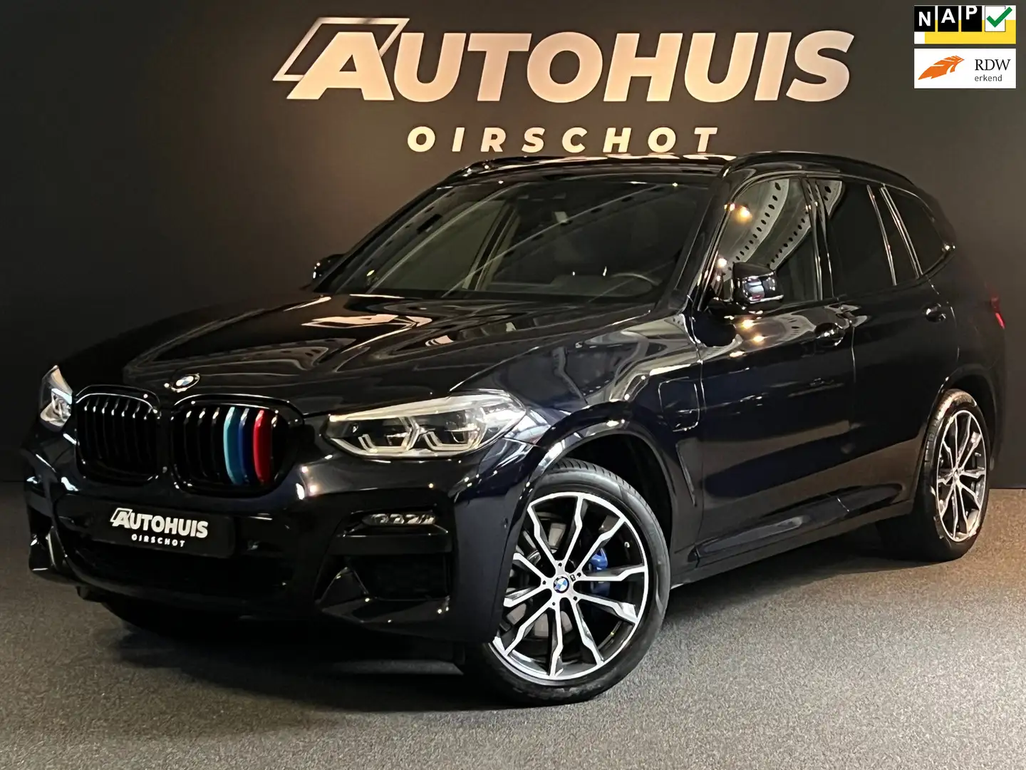 BMW X3 XDrive30e High Executive Edition M Memory stoelen Zwart - 1