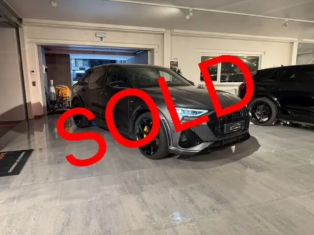 Audi SQ8 e-tron SOLD BIJ GARAGE VRIENS YVES BV!!!!