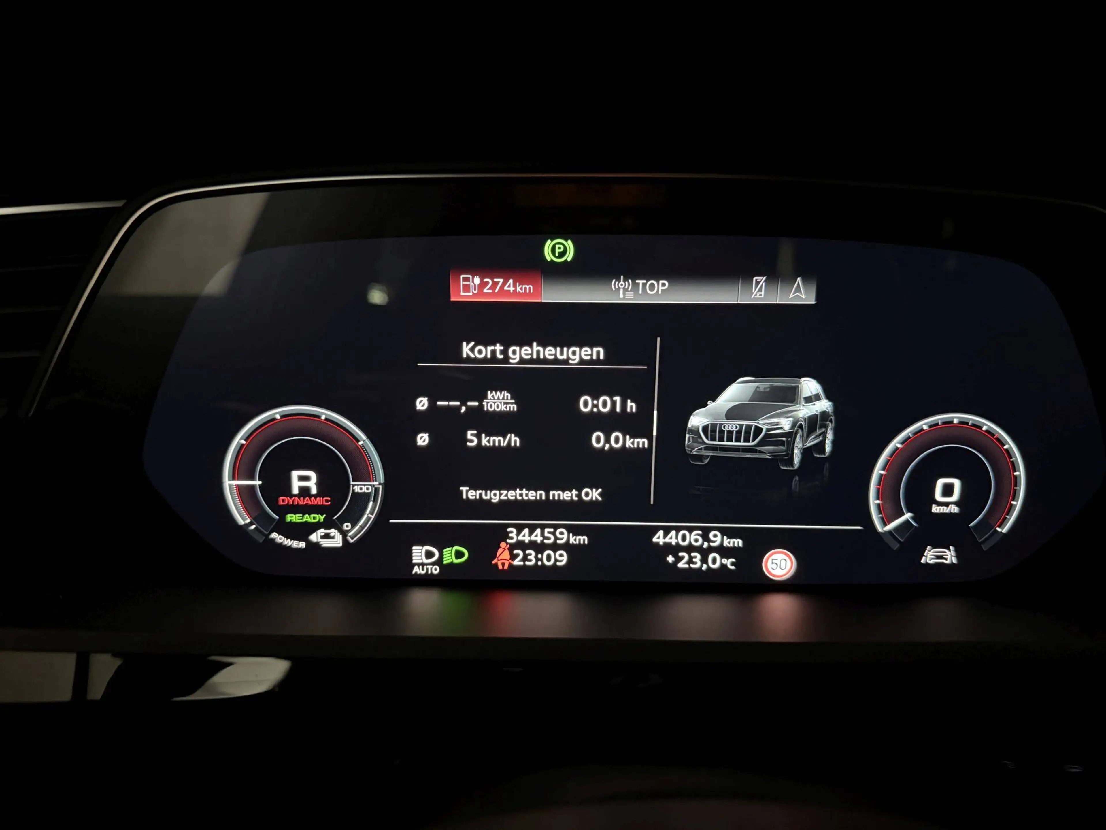 Audi SQ8 e-tron 503PK QUATTRO * MATRIX * CAMERA * LUCHTVERING * FULL BLACK PACK+ * KEY LESS * 22" RS VELGEN * TREKHAAK * — photo 15