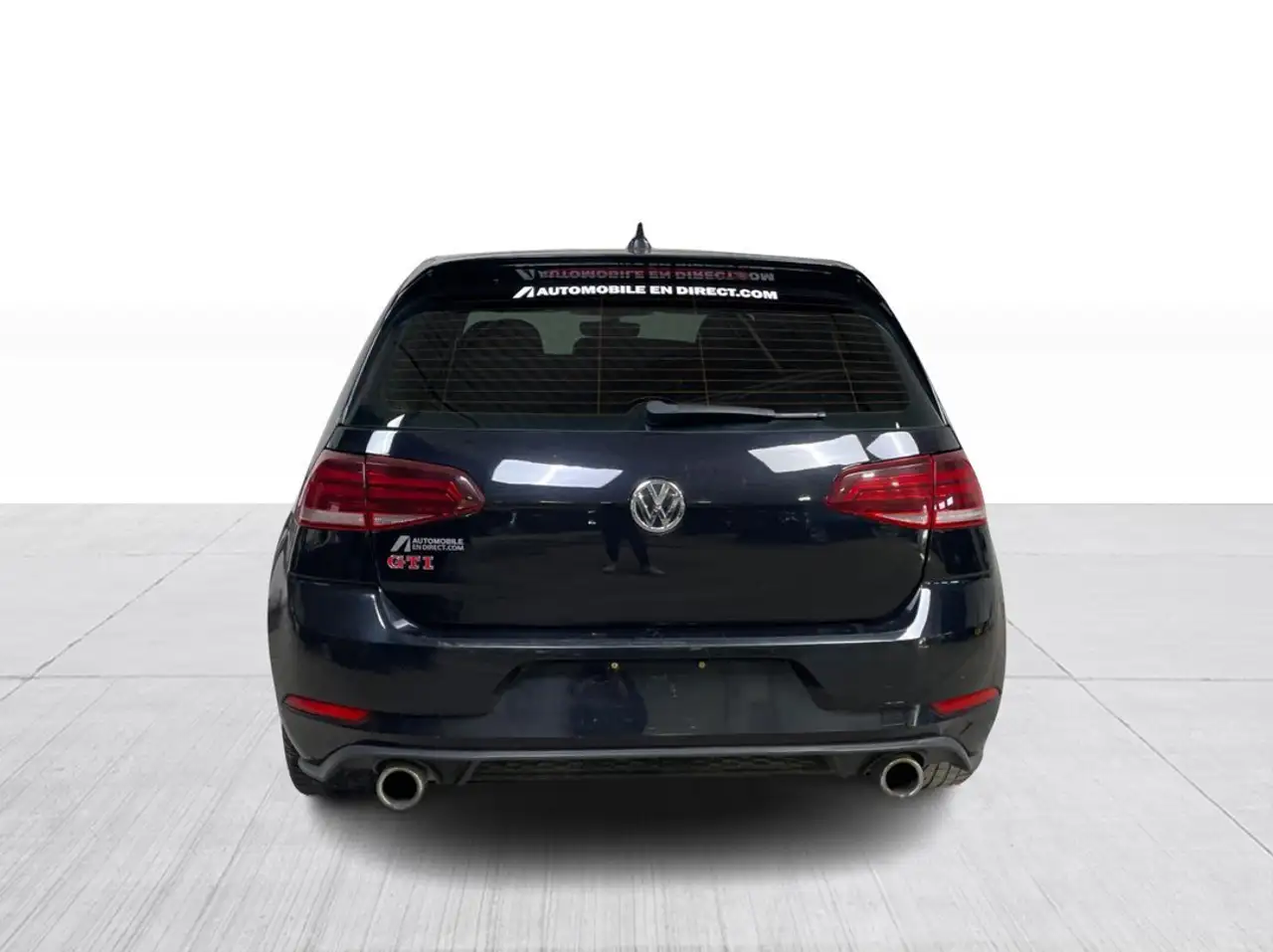 Volkswagen Golf GTI photo Volkswagen Golf GTI