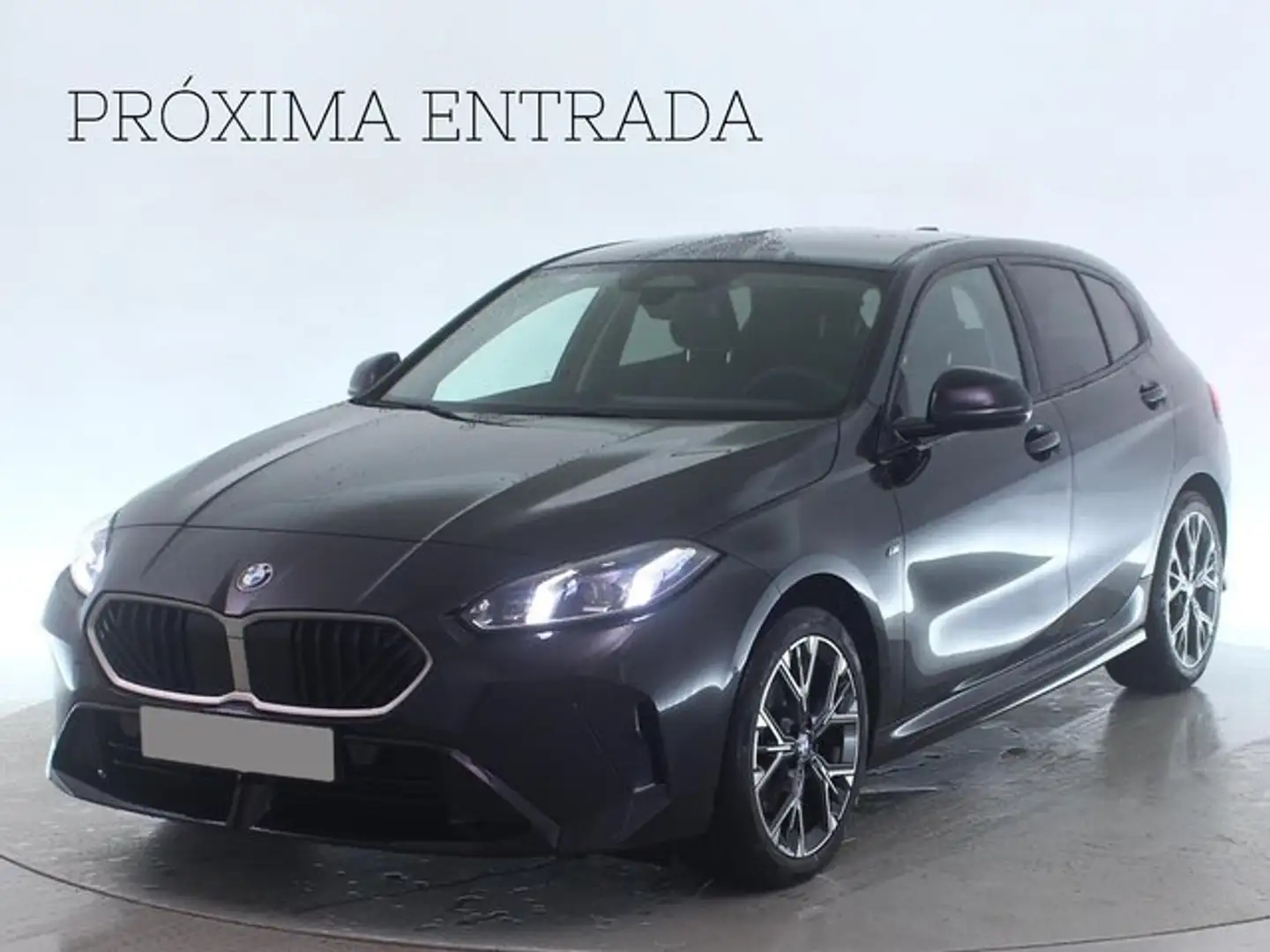 BMW 116 120iA Negro - 1