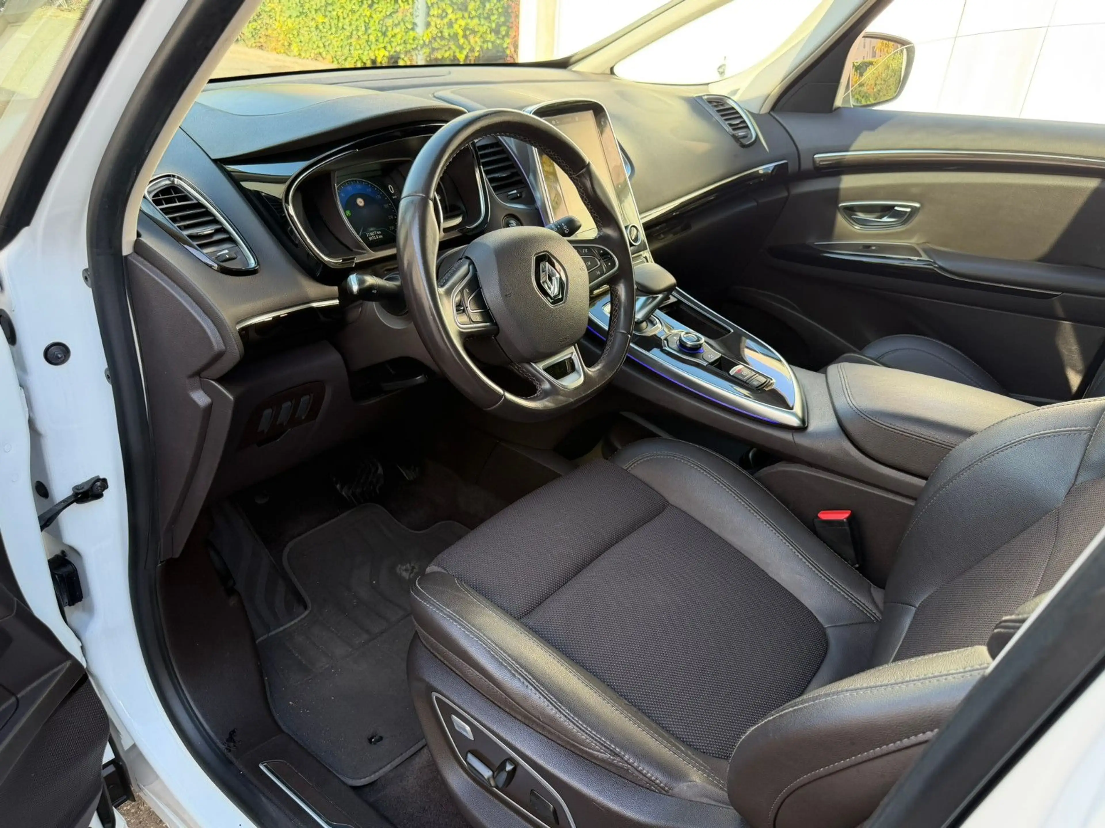 Renault Espace ENERGY dCi 160 EDC Intens*Panorama*7.Sitz — photo 13