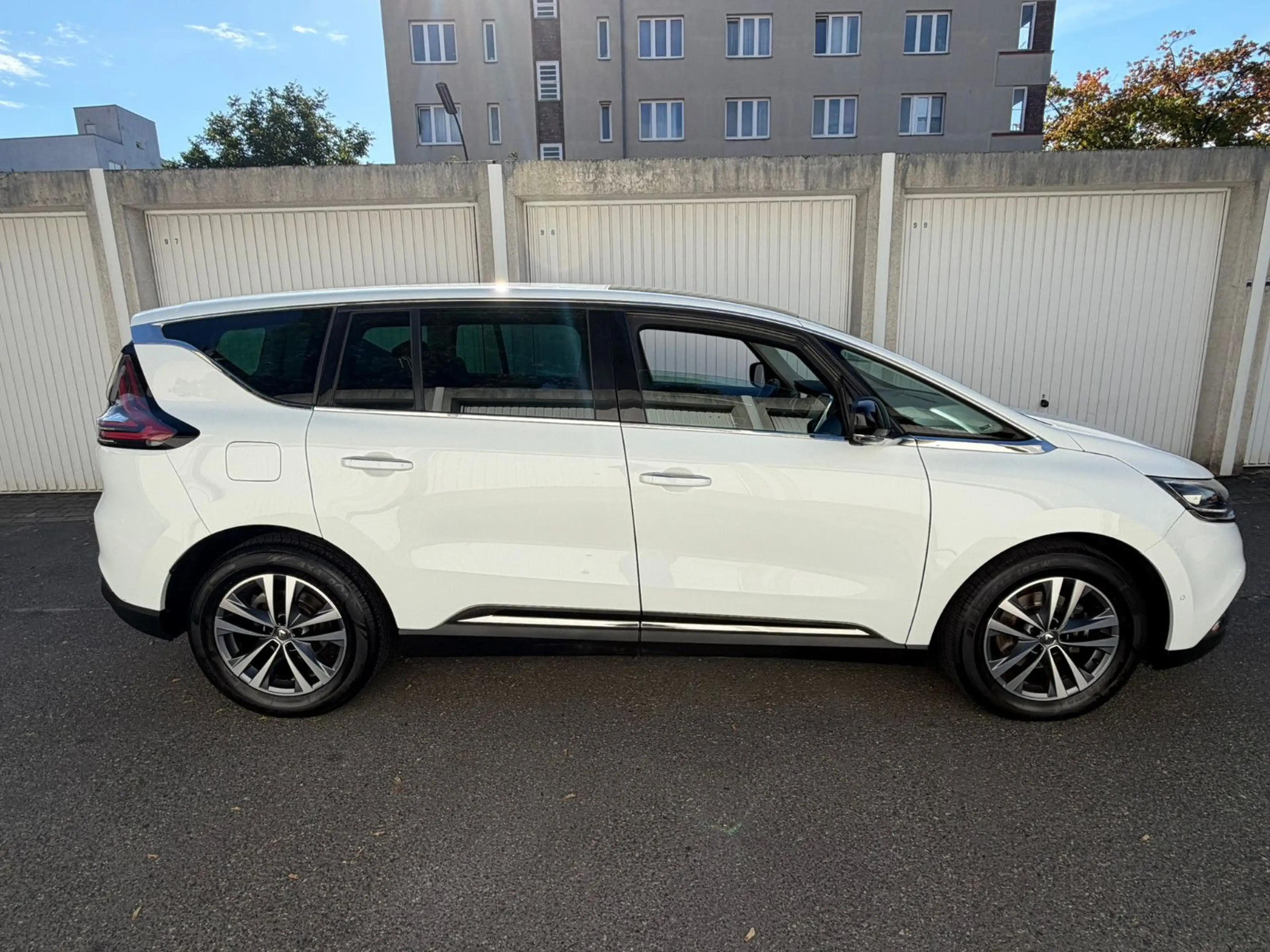 Renault Espace ENERGY dCi 160 EDC Intens*Panorama*7.Sitz — photo 4