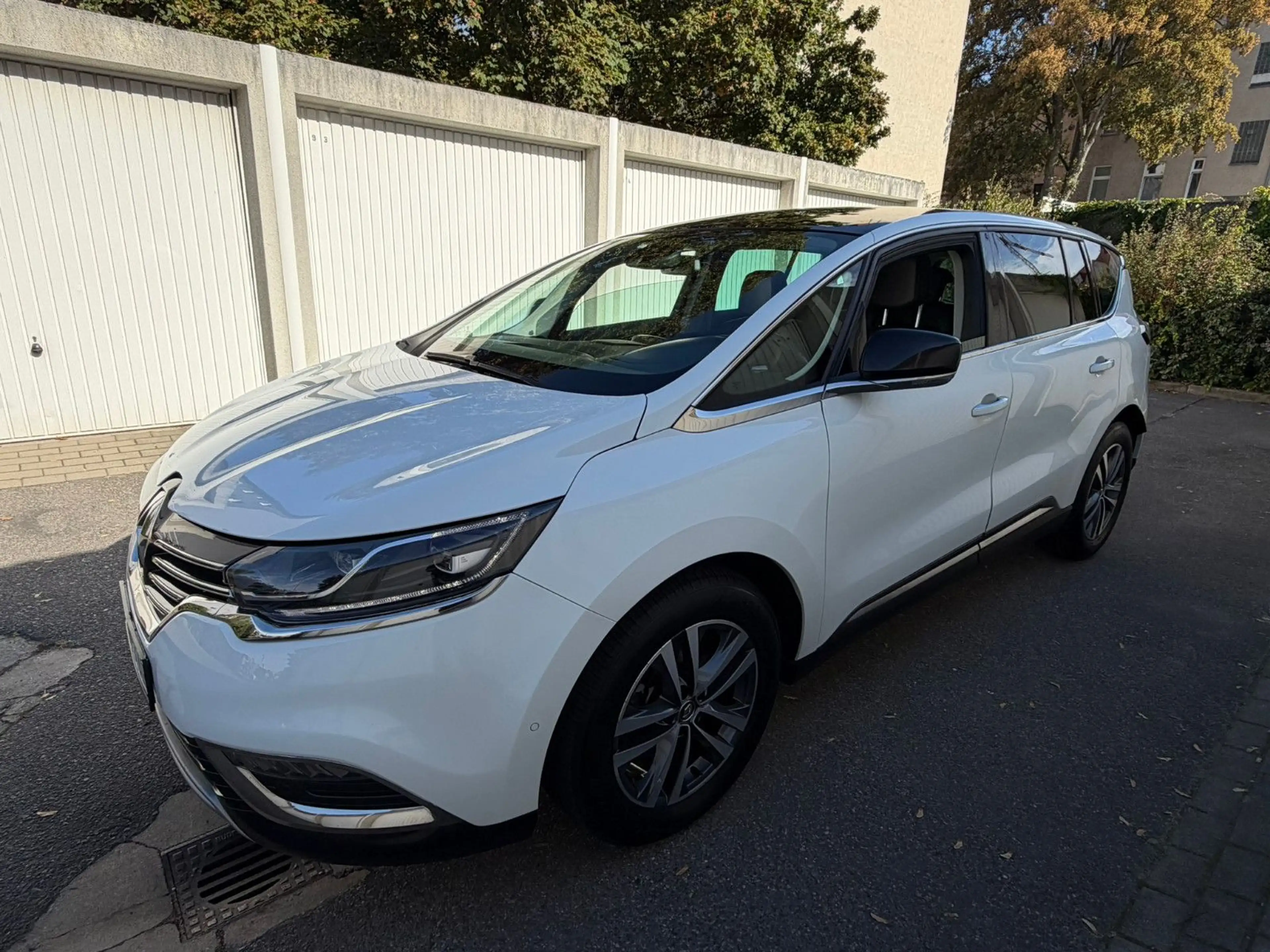 Renault Espace ENERGY dCi 160 EDC Intens*Panorama*7.Sitz — photo 2