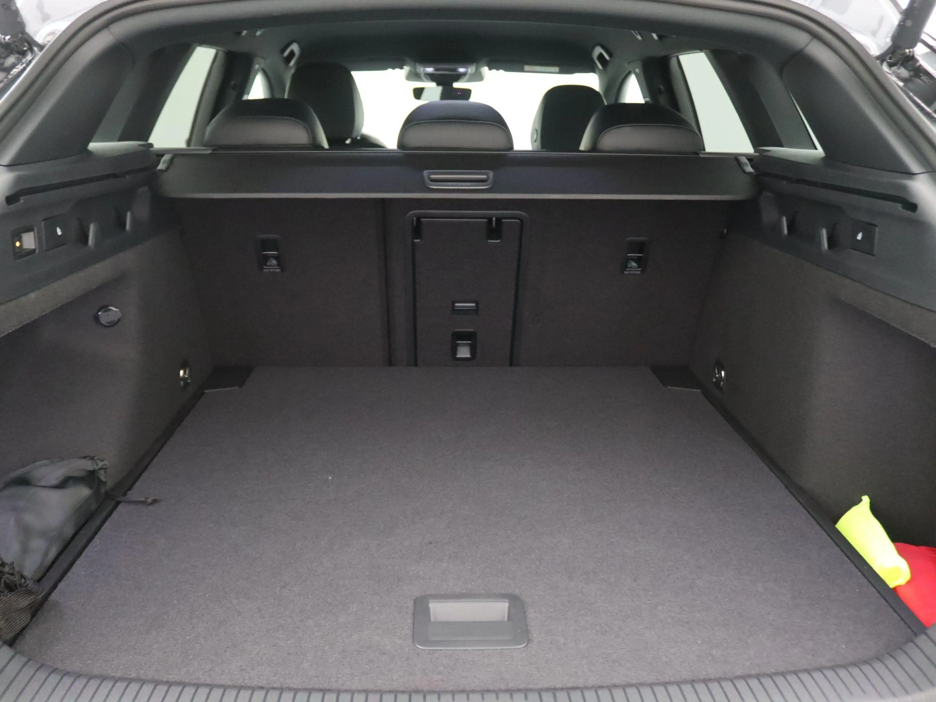 Volkswagen ID.7 Tourer Limited Edition Plus 86 kWh 286PK Aut. Trek — photo 8