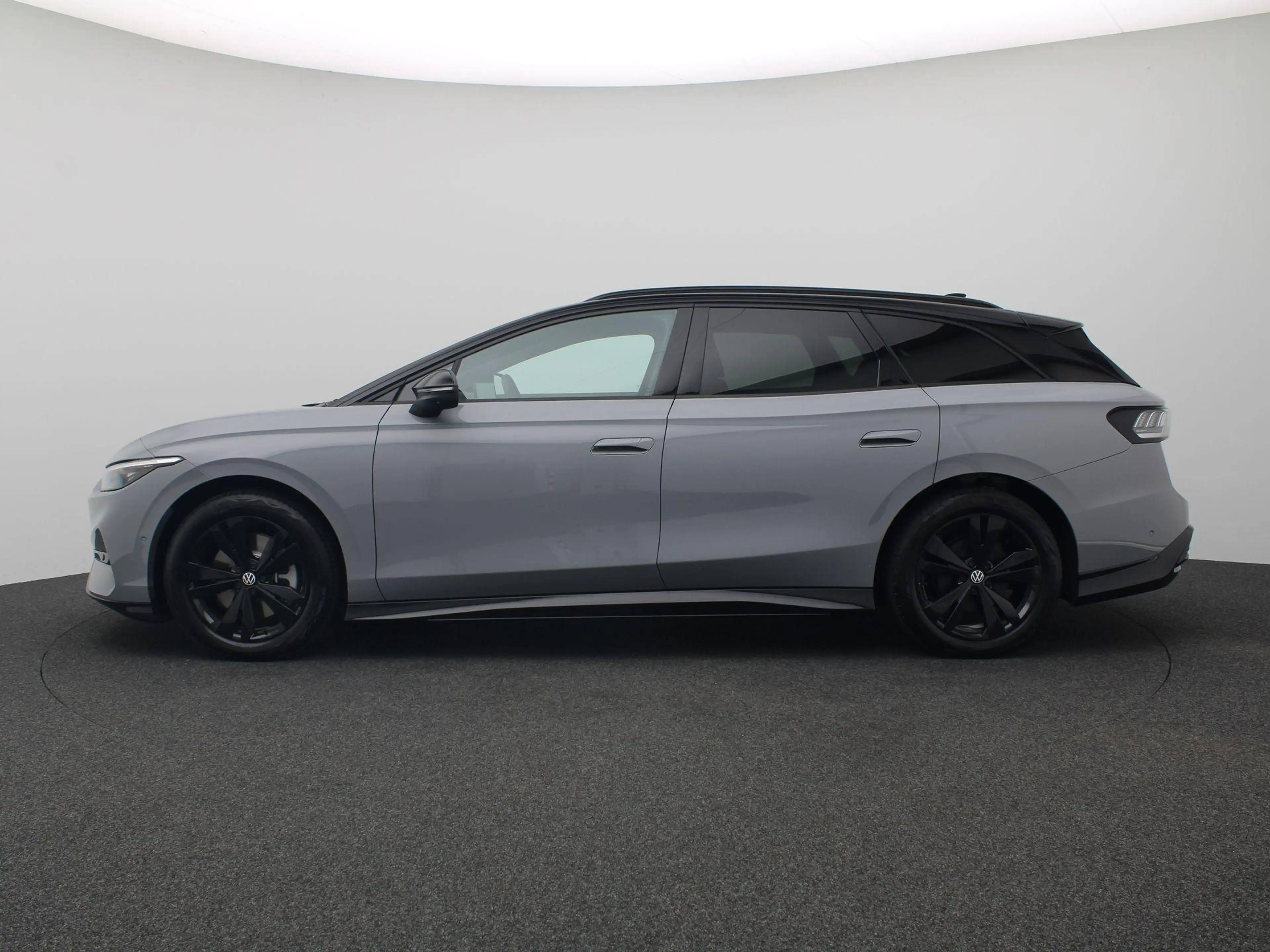 Volkswagen ID.7 Tourer Limited Edition Plus 86 kWh 286PK Aut. Trek — photo 2